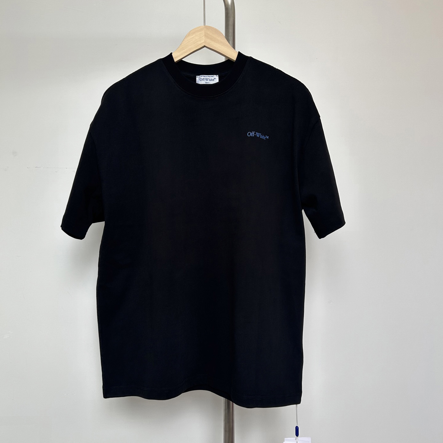 Off-White Black Barber Arrow T-Shirt - EUR FASHION
