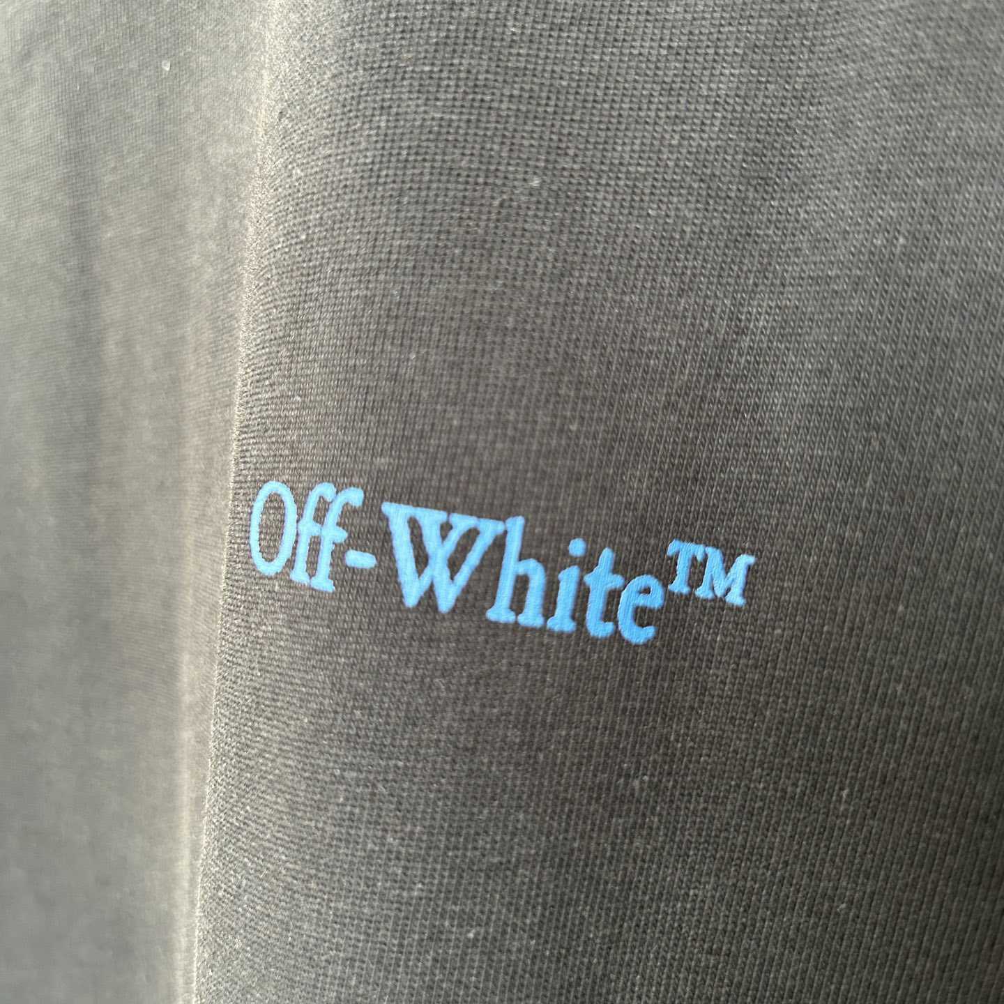 Off-White Black Barber Arrow T-Shirt - EUR FASHION
