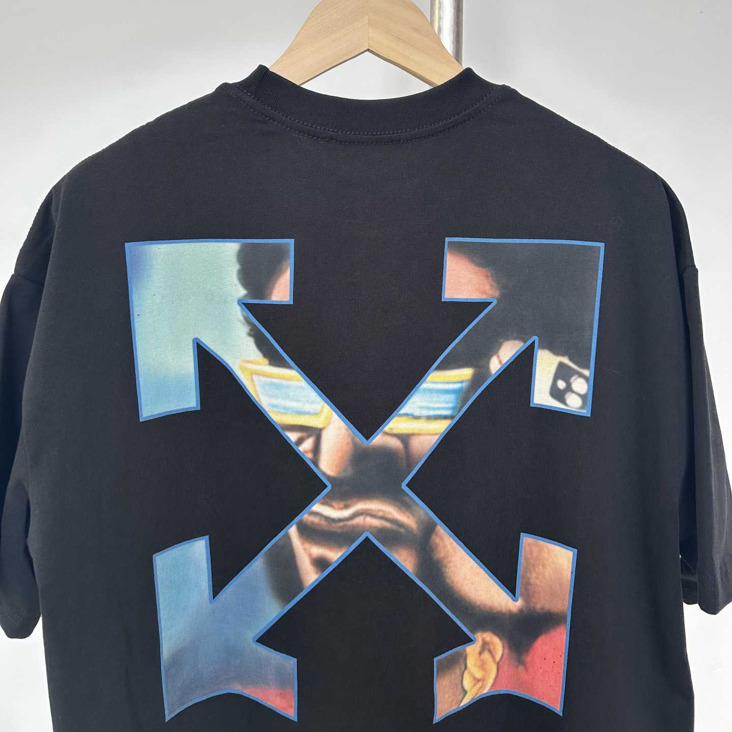 Off-White Black Barber Arrow T-Shirt - EUR FASHION