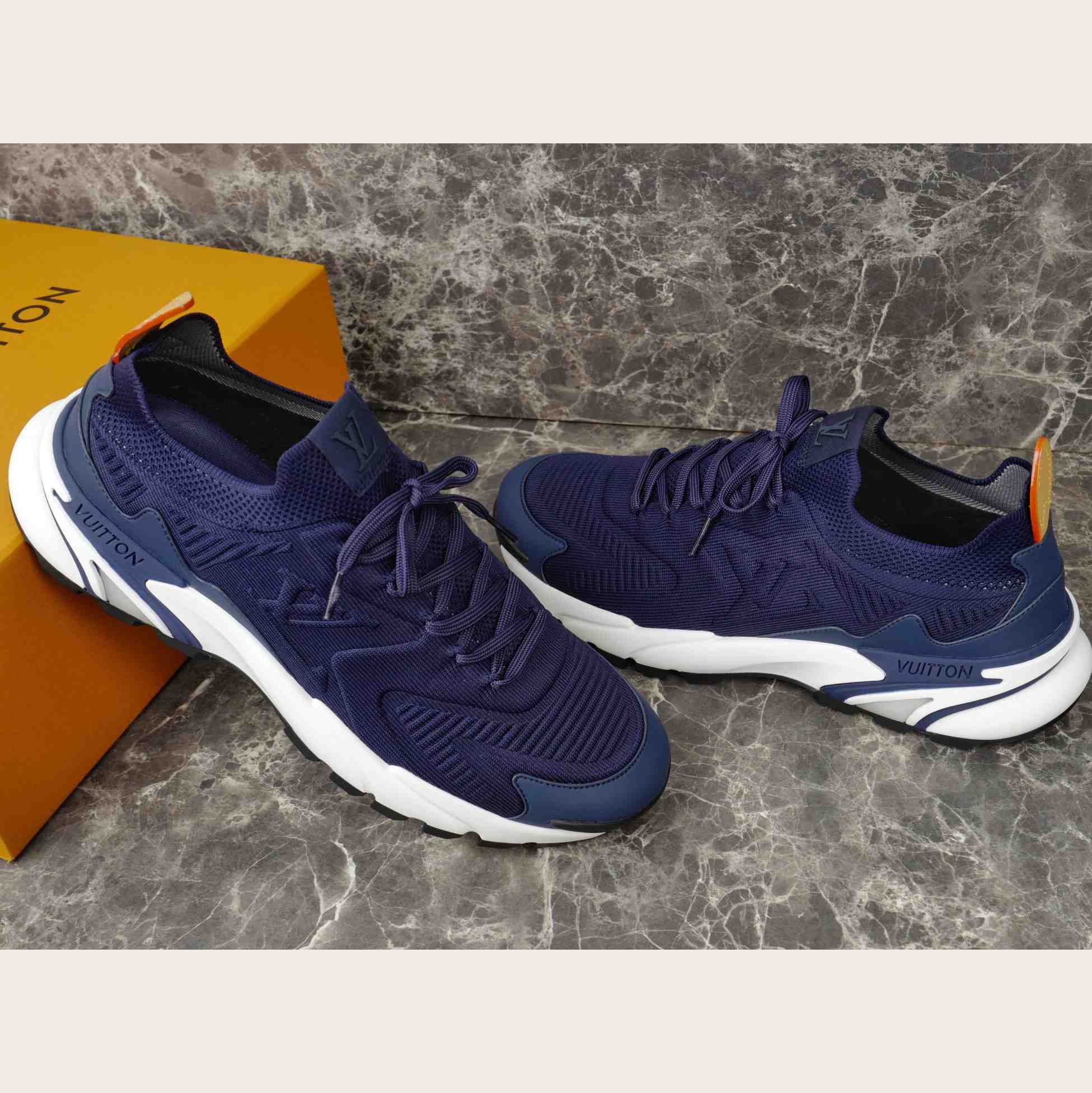 Louis Vuitton LV Runner Tatic Sneaker   1AILK6 - EUR FASHION