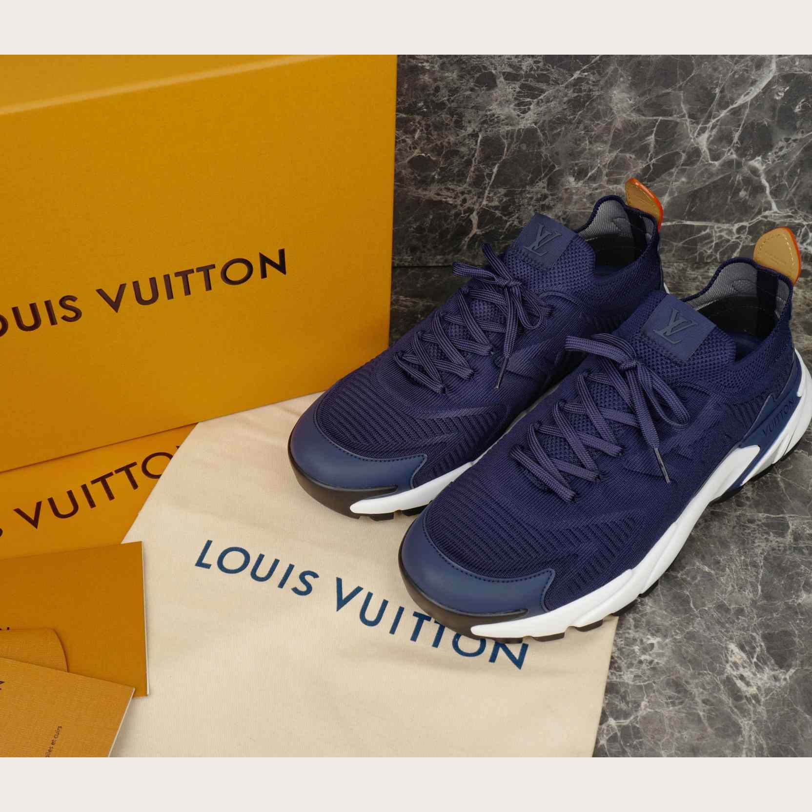  - EUR FASHION