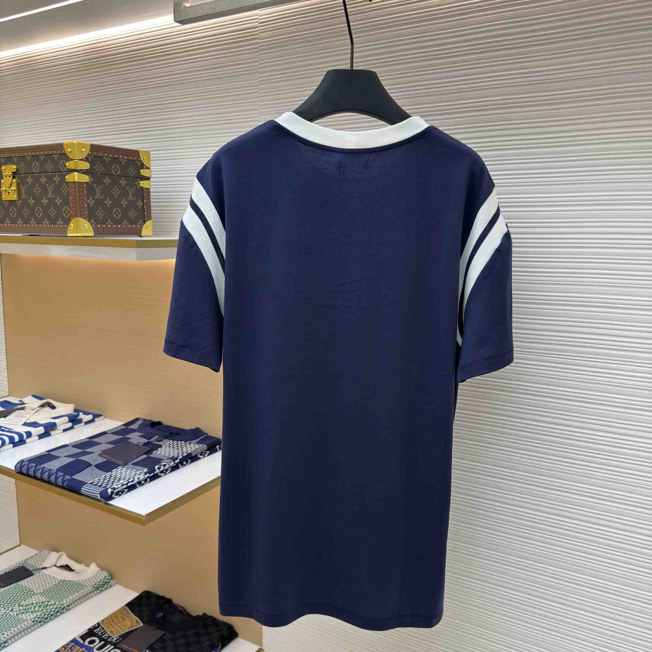 Celine Triomphe Regular T-shirt In Cotton Jersey - EUR FASHION