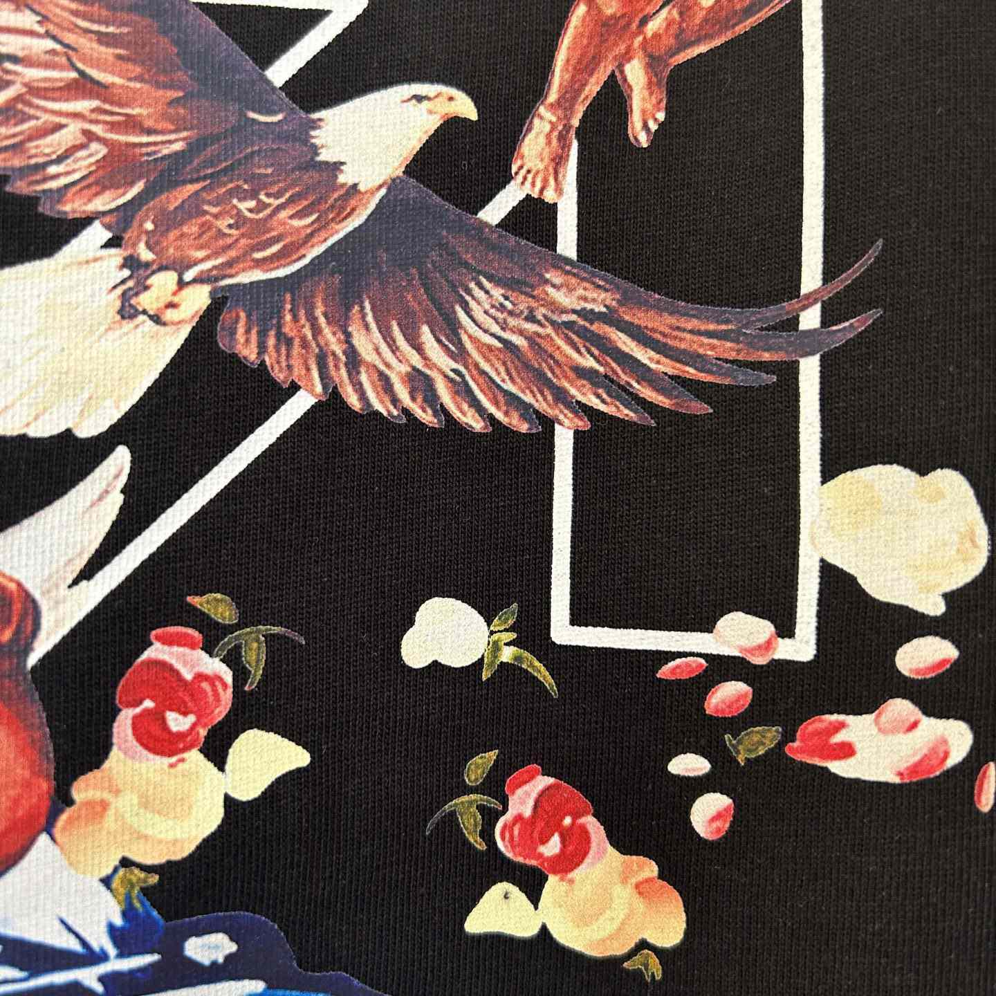 Off-White Black Fresco Arrow T-Shirt    - EUR FASHION