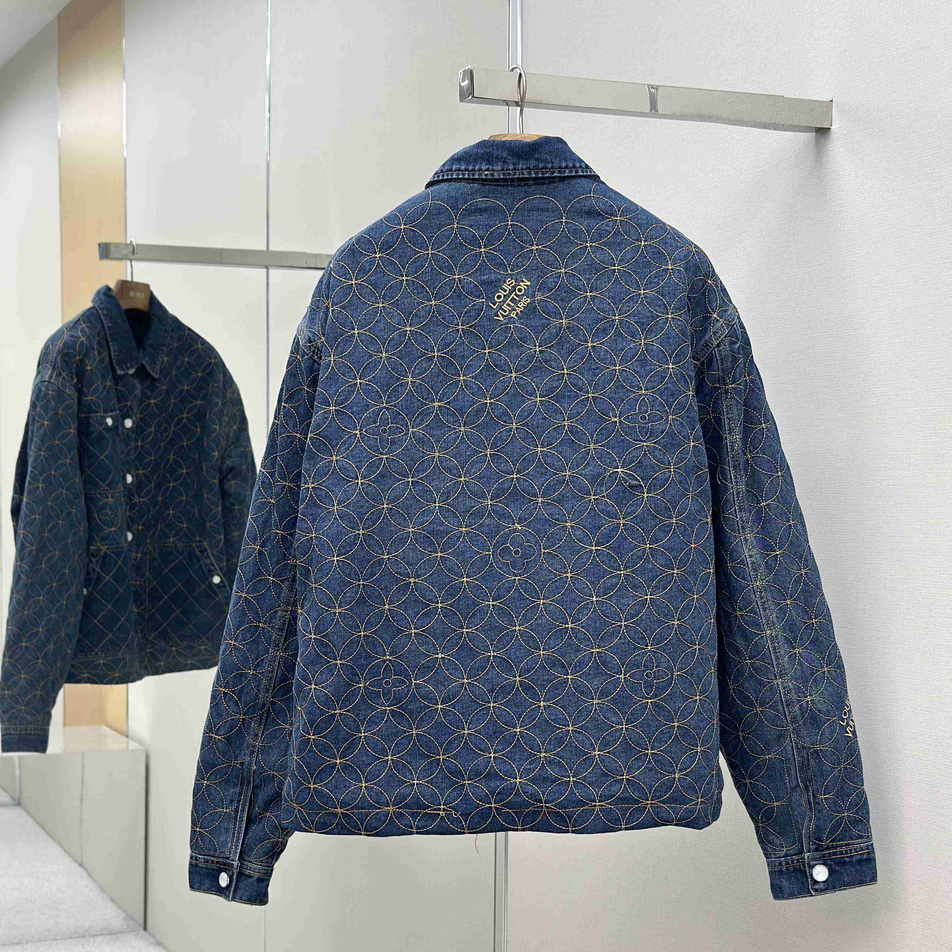 Louis Vuitton Embroidered Denim Blouson   1AILM5 - EUR FASHION
