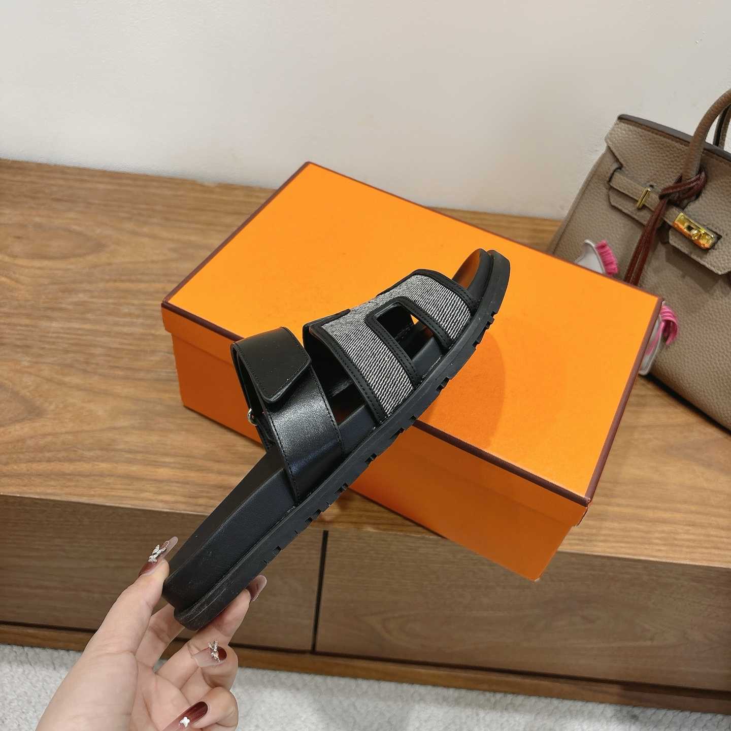 Hermes Chypre Sandal - EUR FASHION