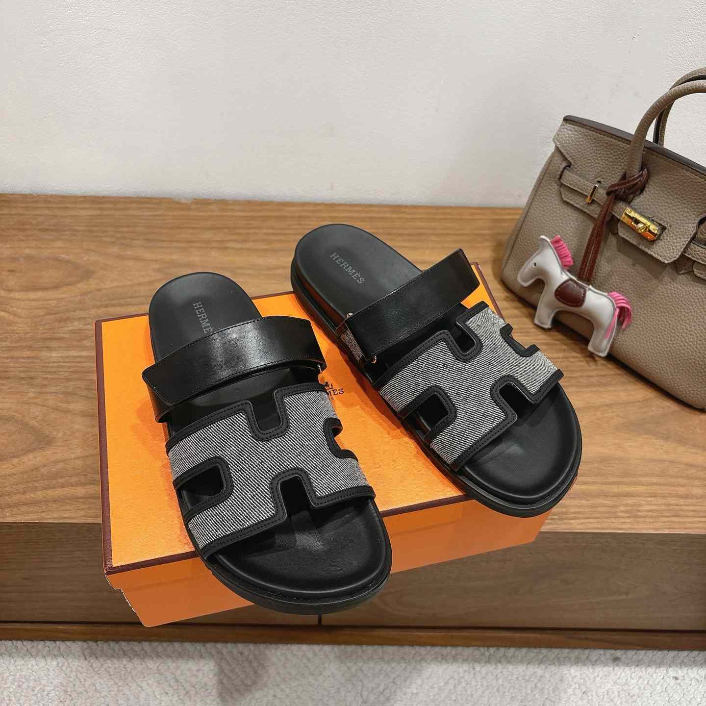 Hermes Chypre Sandal - EUR FASHION