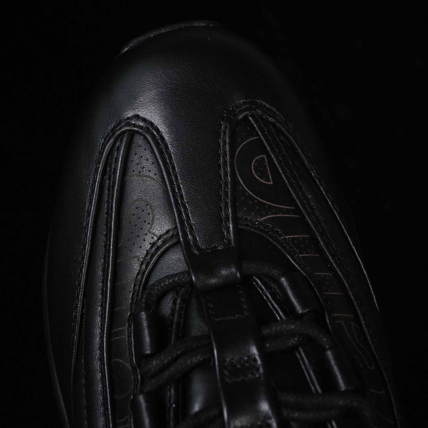 Supreme x Nike Air Max 95 Lux    CI0999-001 - EUR FASHION