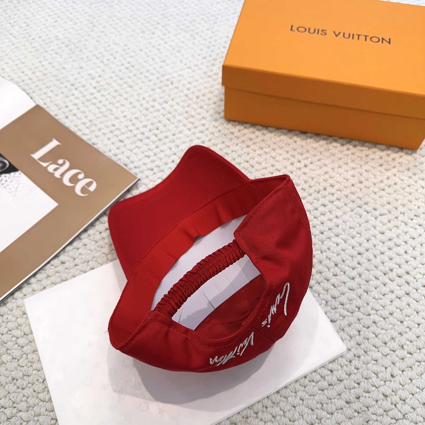 Louis Vuitton Cap - EUR FASHION
