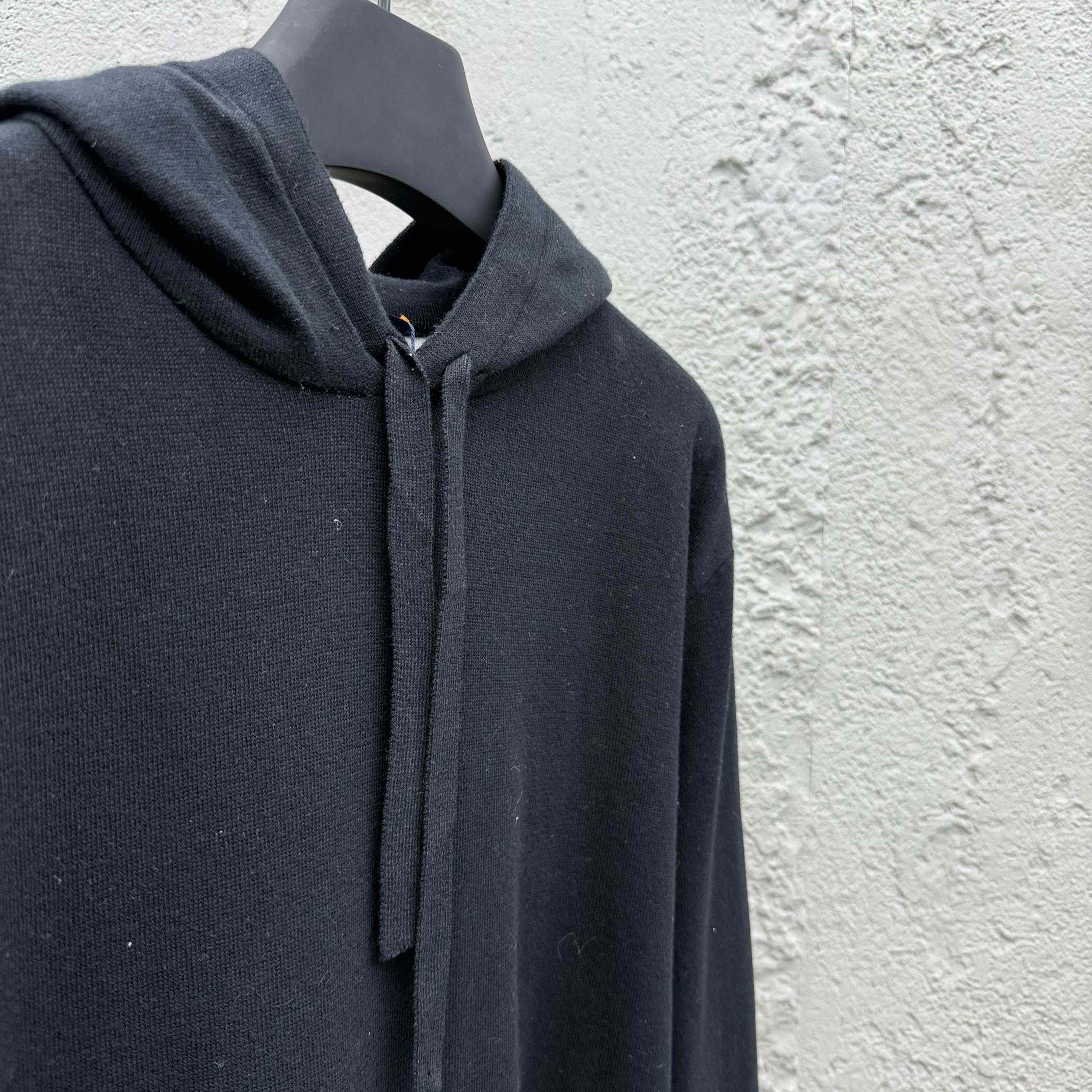 Louis Vuitton Gradient Cotton Hoodie   1AFAQE - EUR FASHION