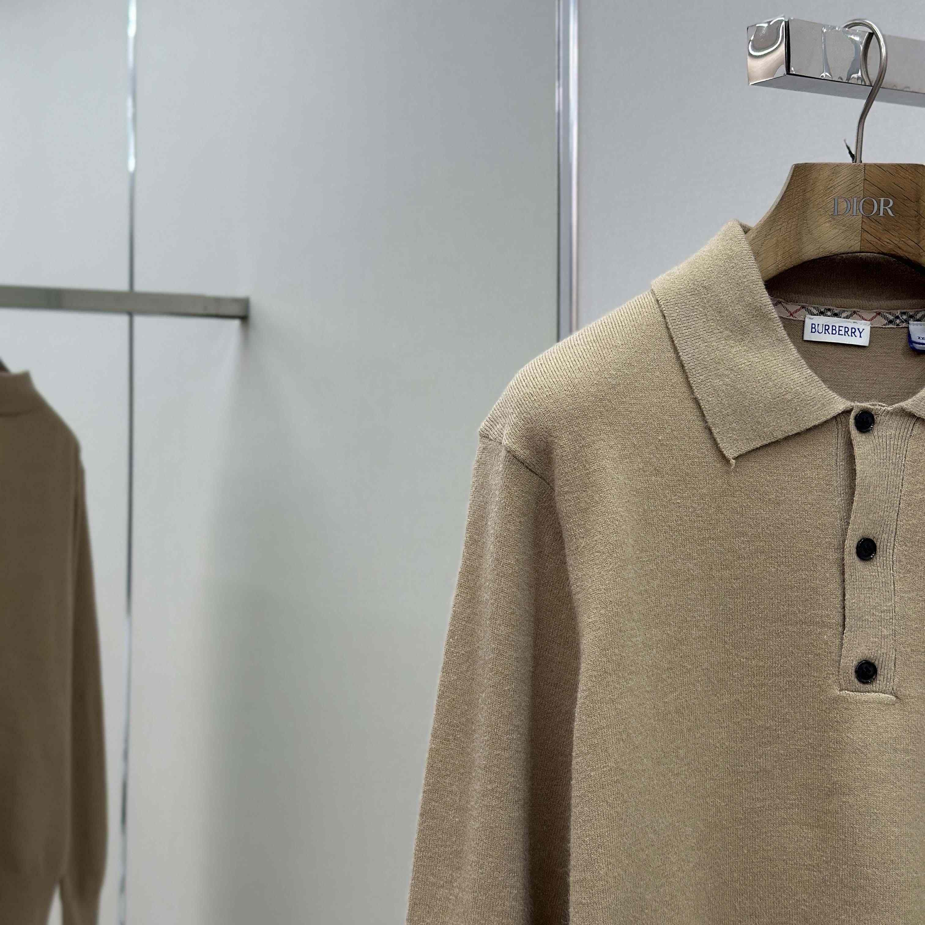 Burberry Long-sleeve Cashmere Blend Polo Shirt - EUR FASHION