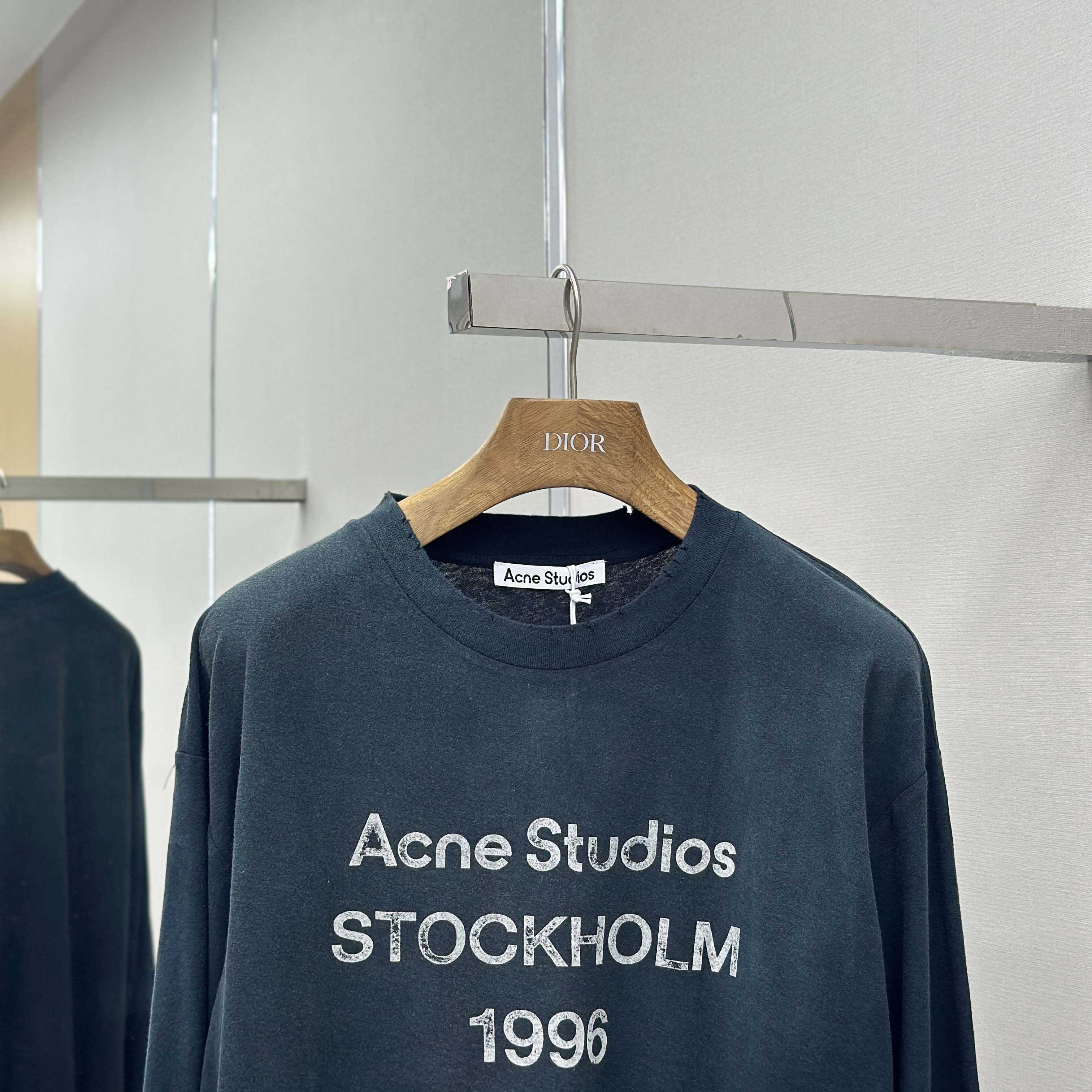 Acne Studios Logo T-shirt - Relaxed Fit - EUR FASHION