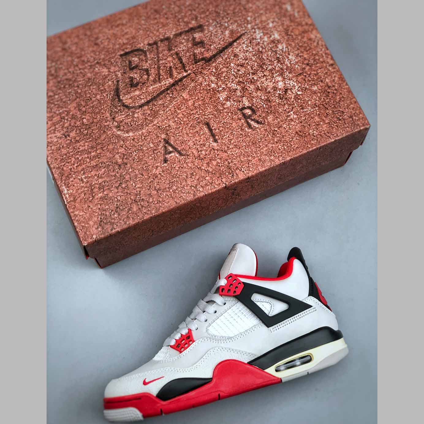 Air Jordan 4 retro   HF4340 002 - EUR FASHION