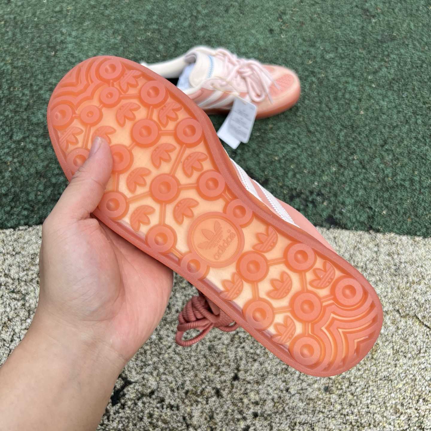 Bad Bunny x Adidas Gazelle   JS5052 - EUR FASHION
