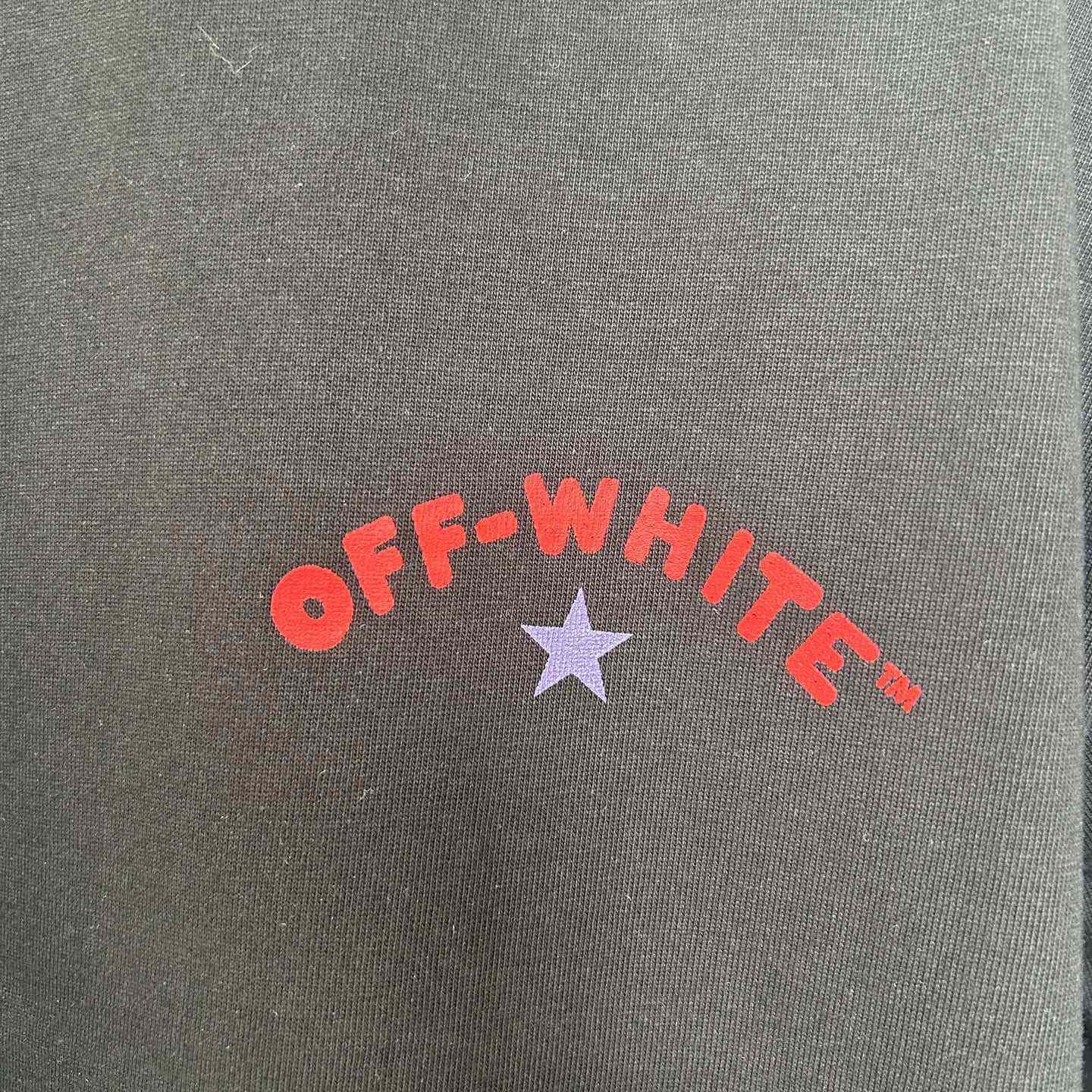 Off-White Black Starry Arrow T-Shirt - EUR FASHION