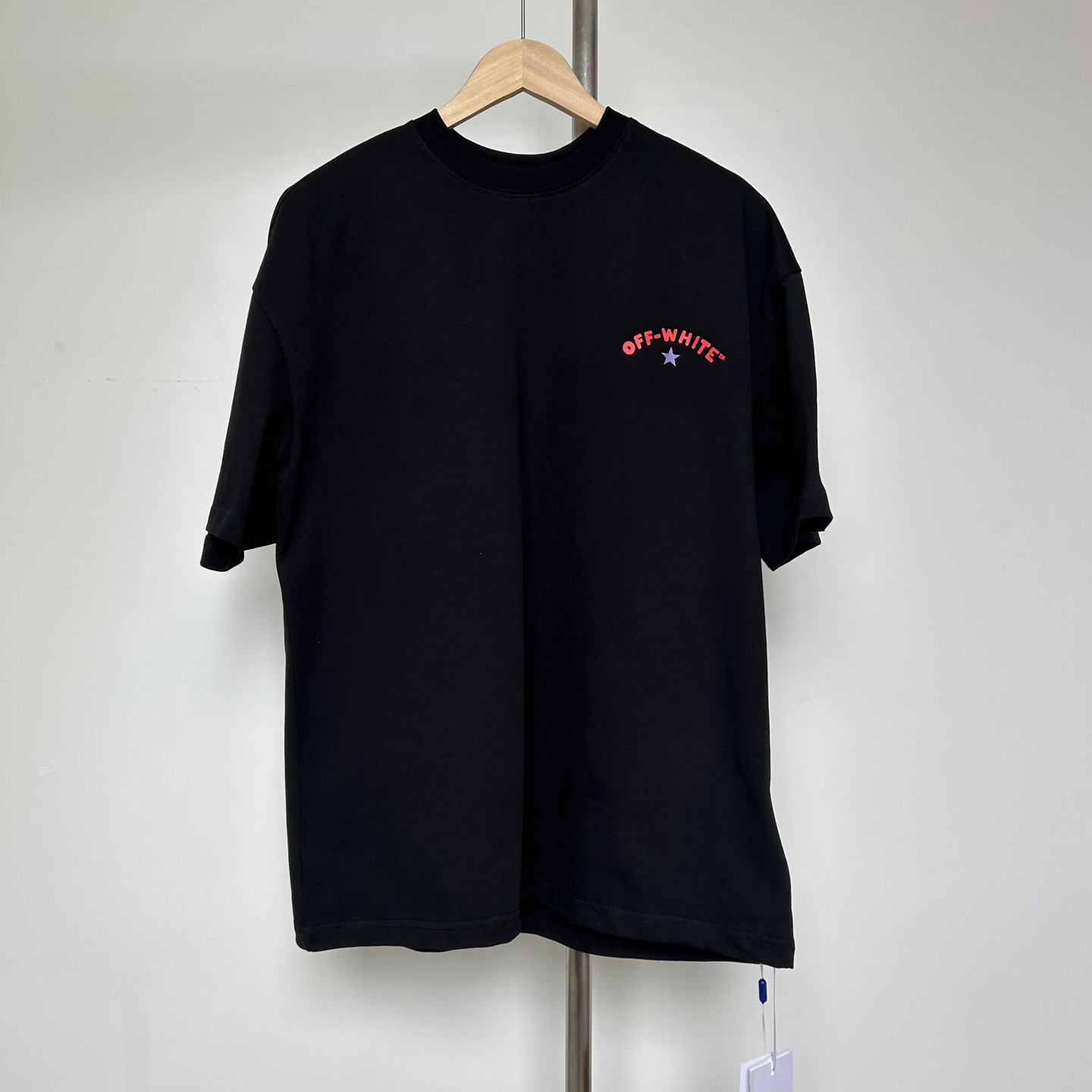 Off-White Black Starry Arrow T-Shirt - EUR FASHION