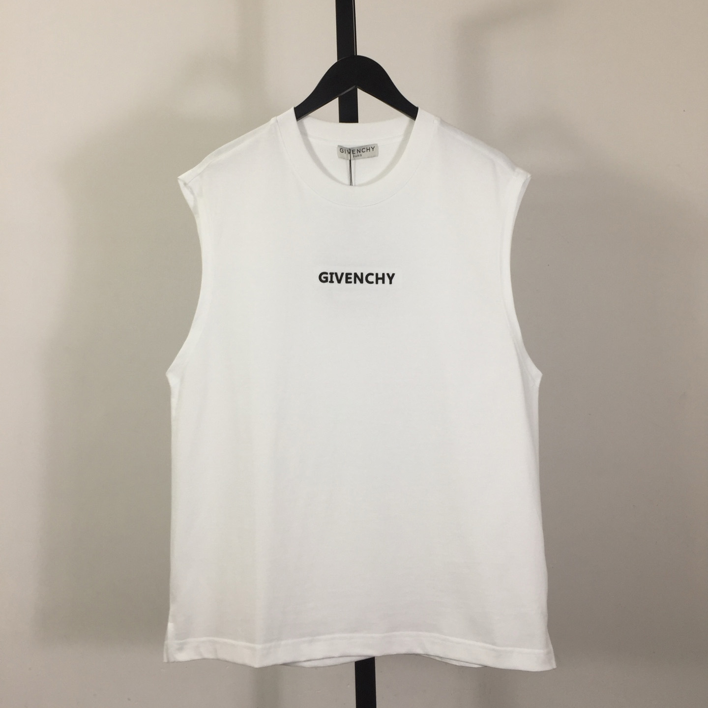  - EUR FASHION