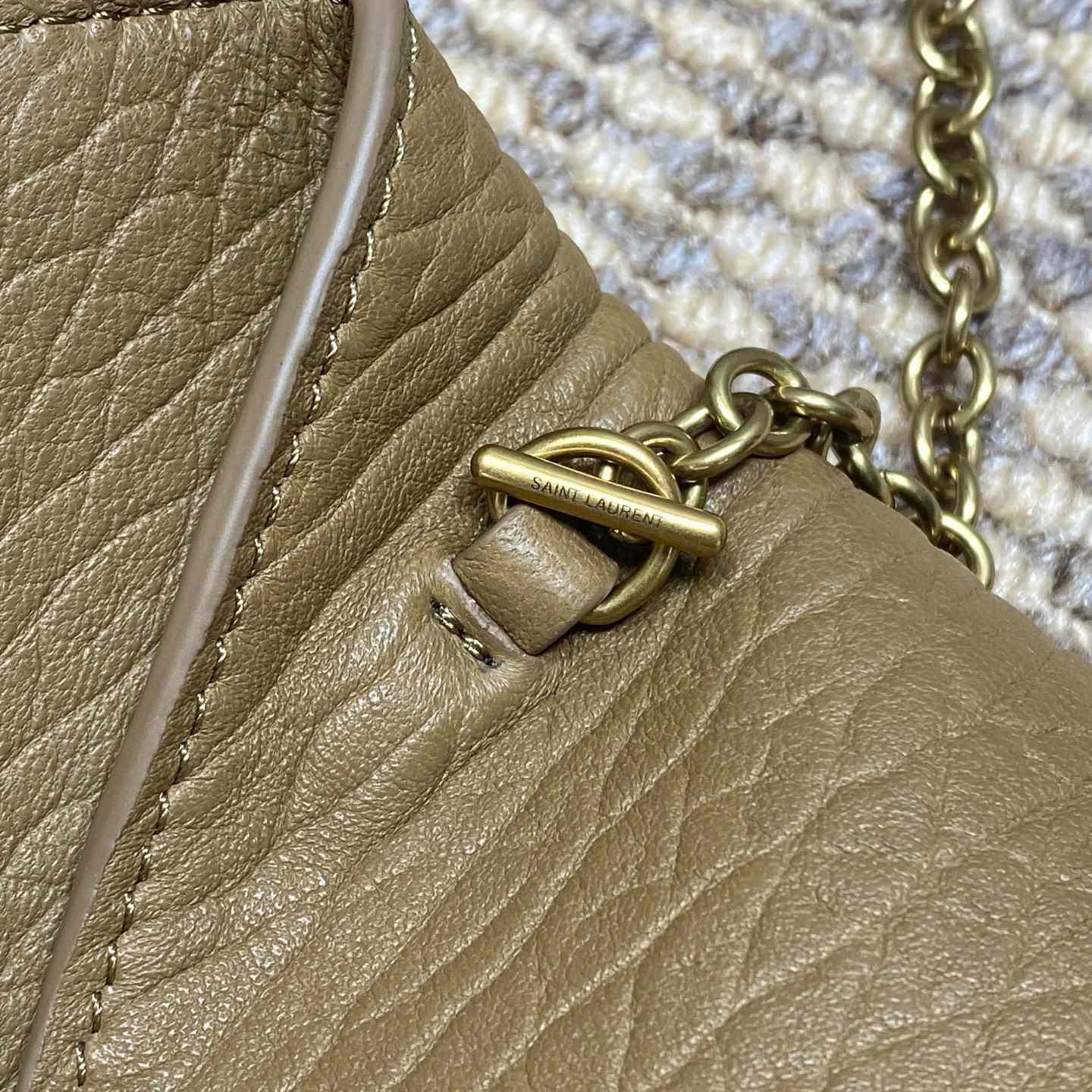 Saint Laurent Cassandre Chain Pouch In Lambskin - EUR FASHION