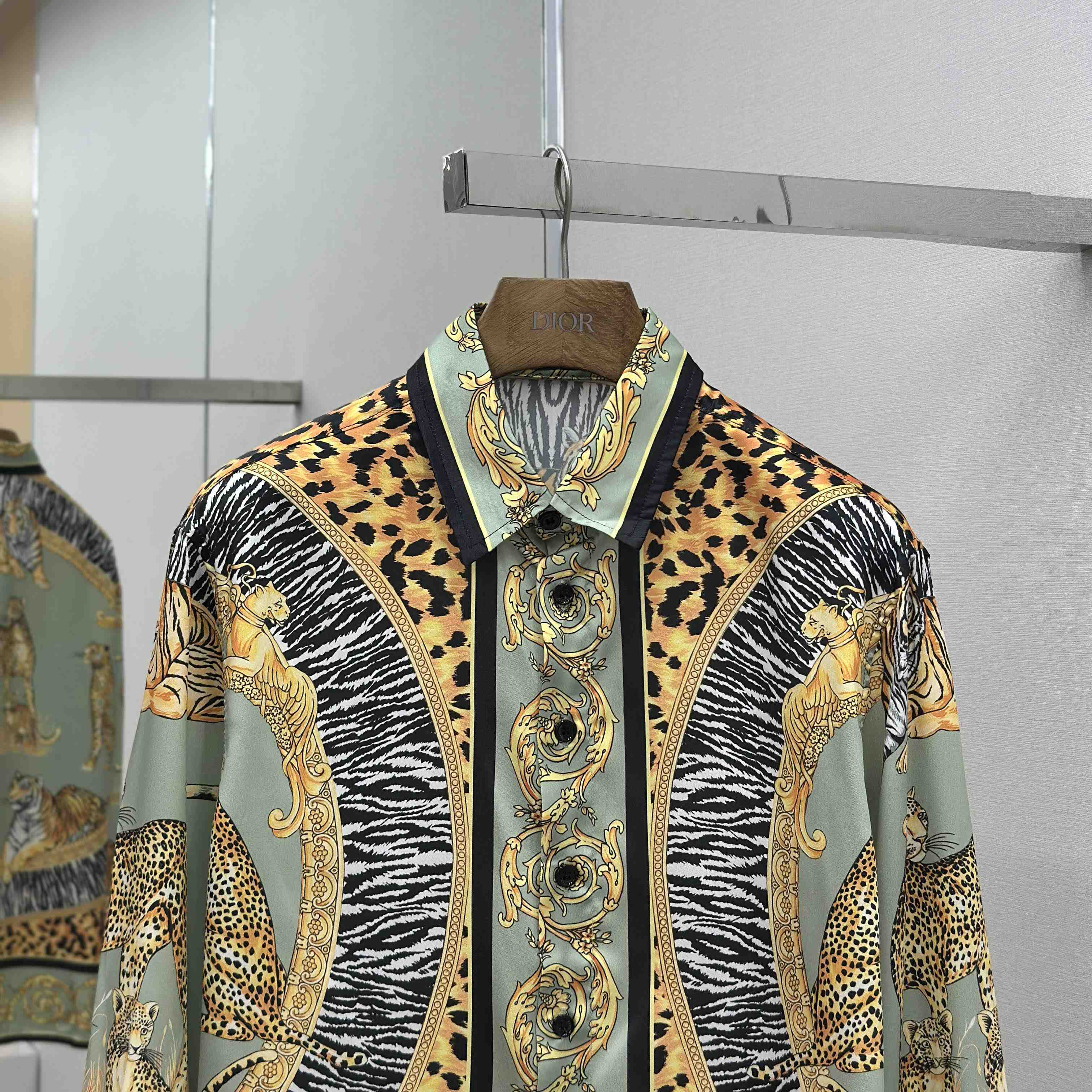Versace Wild Cats Silk Shirt - EUR FASHION