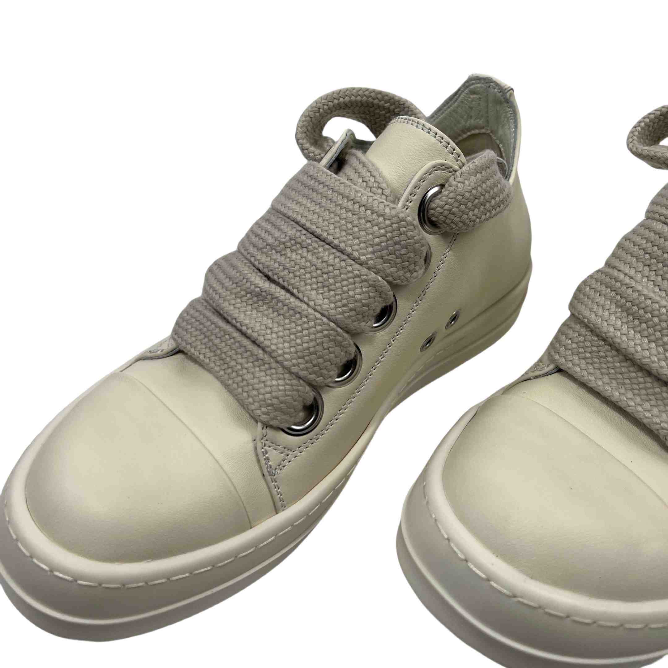 Rick Owens Lido Low Top Sneaks Jumbo Laced Milk - EUR FASHION