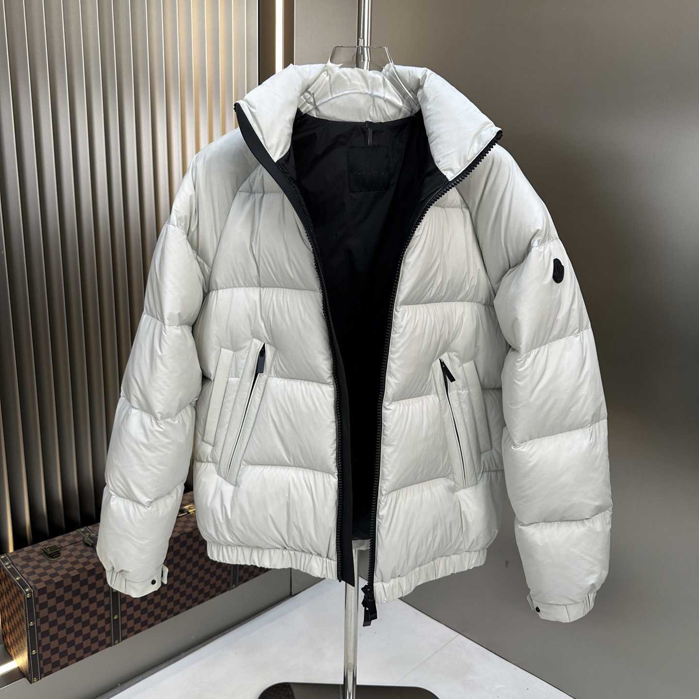 Moncler Short Down Jacket - EUR FASHION