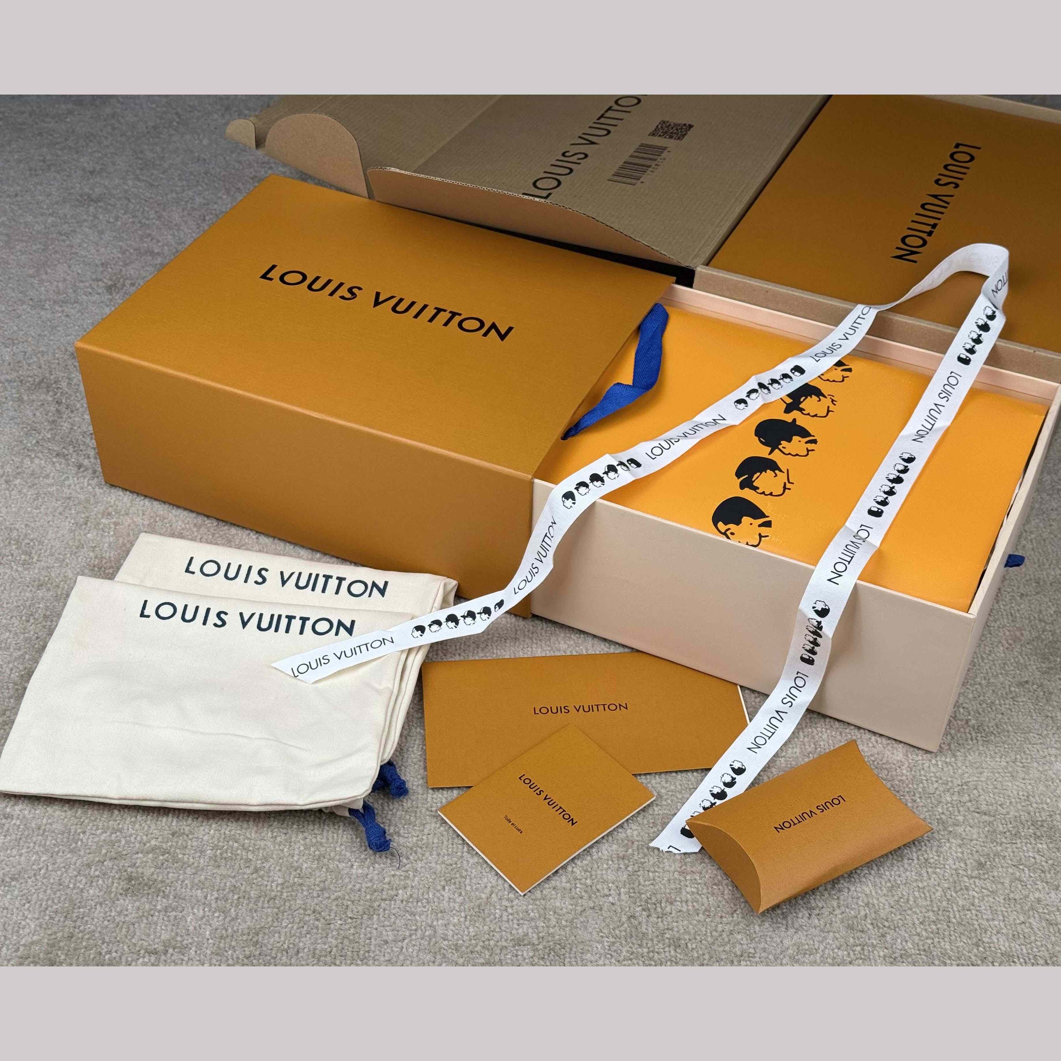 Louis Vuitton LV BUTTERSOFT Sneaker    1AIKVD - EUR FASHION