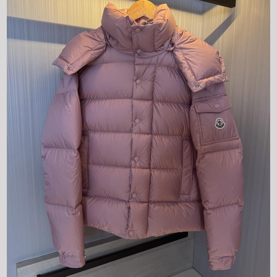  - EUR FASHION