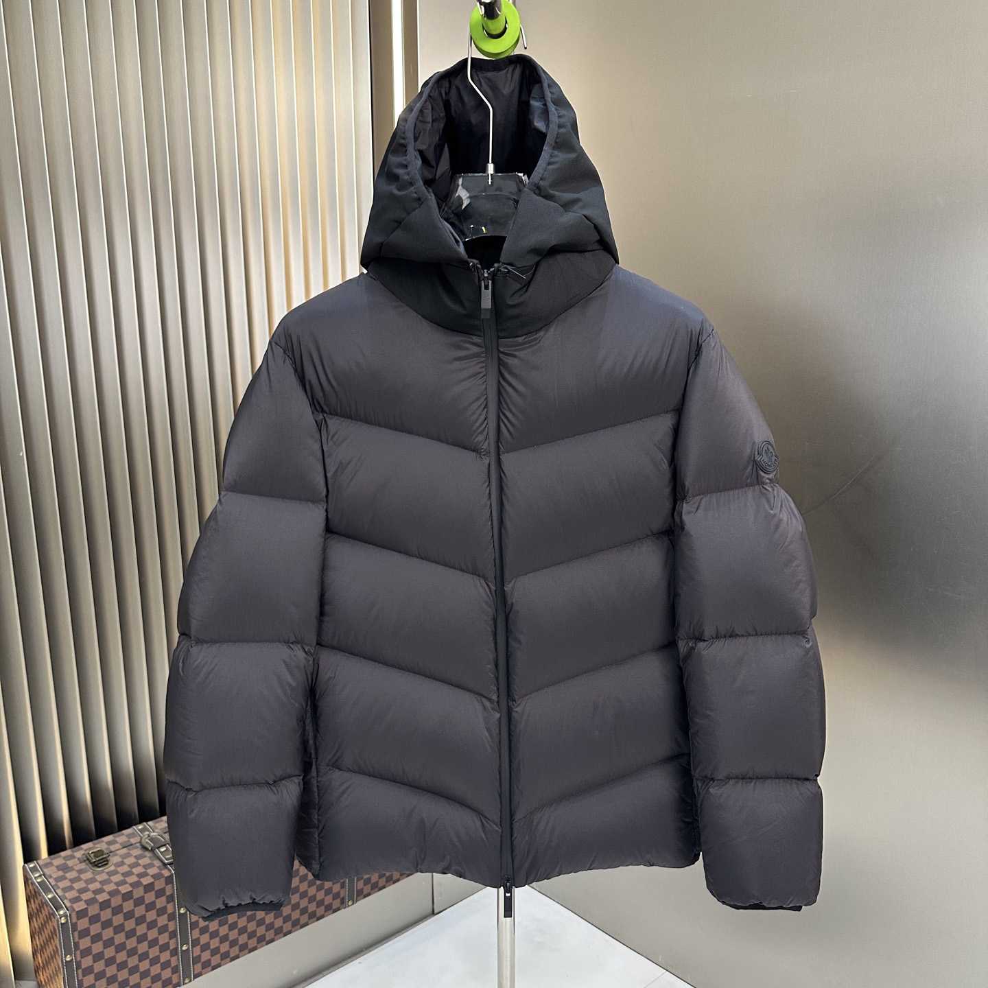  - EUR FASHION