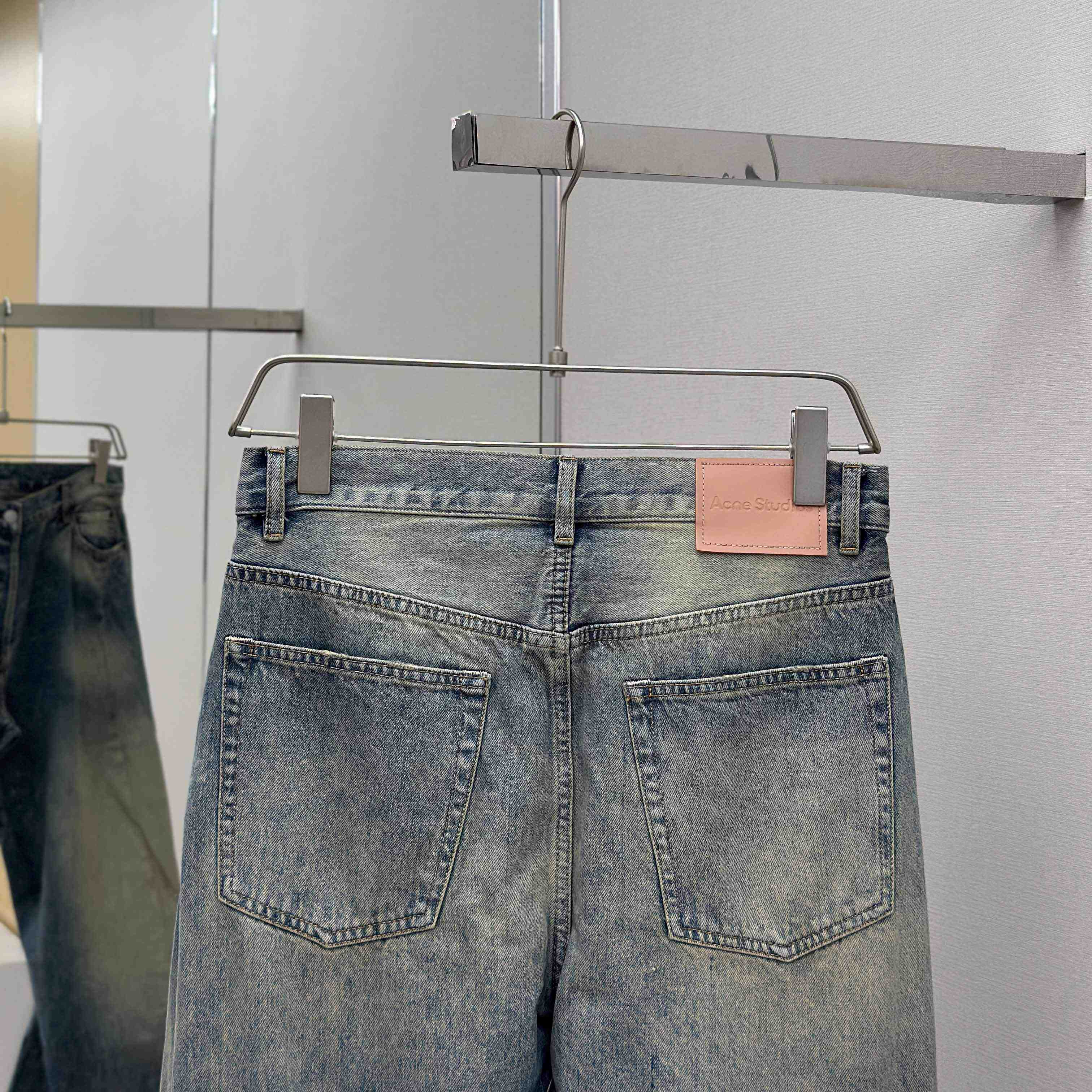 Acne Studios - Loose Fit Jeans - 2023 - EUR FASHION