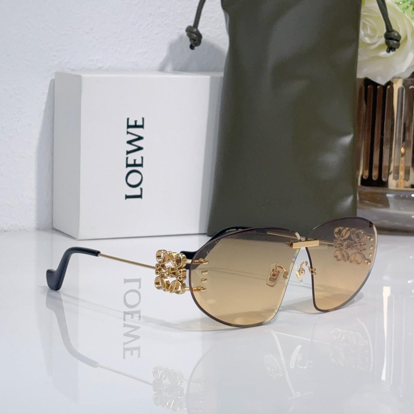 Loewe LW40048U Sunglasses  - EUR FASHION