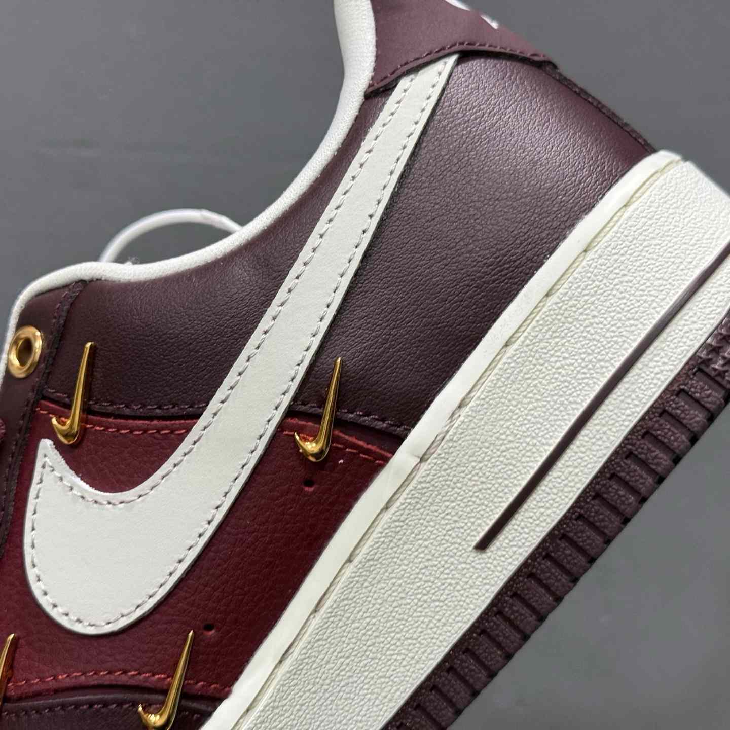 Nike Air Force 1 '07   IR0485-611 - EUR FASHION
