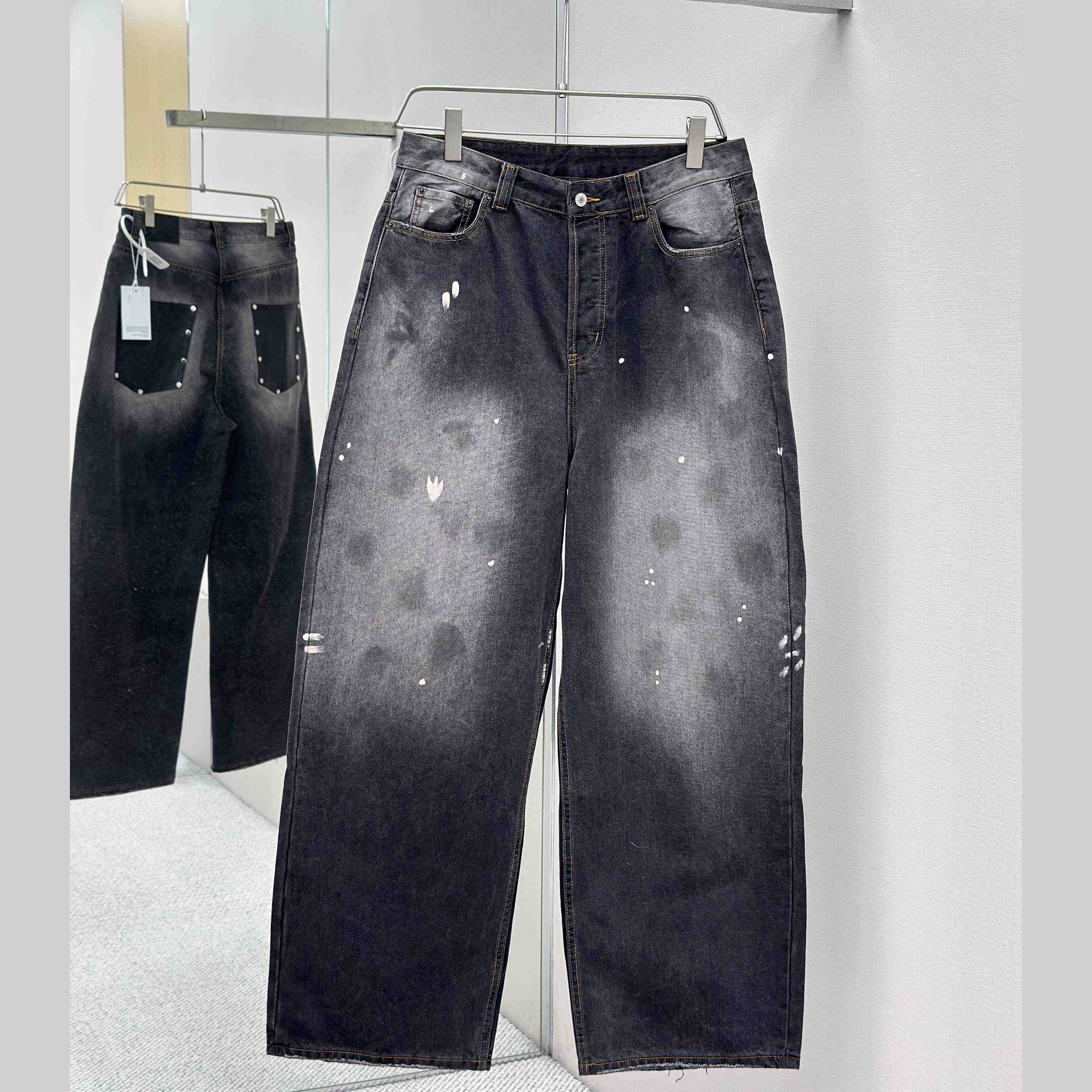  - EUR FASHION