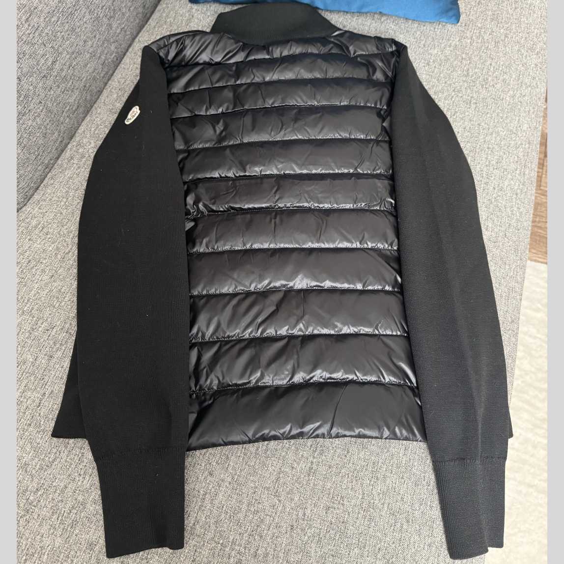 Moncler Padded Wool Zip-Up Cardigan In Black    Z503 - EUR FASHION