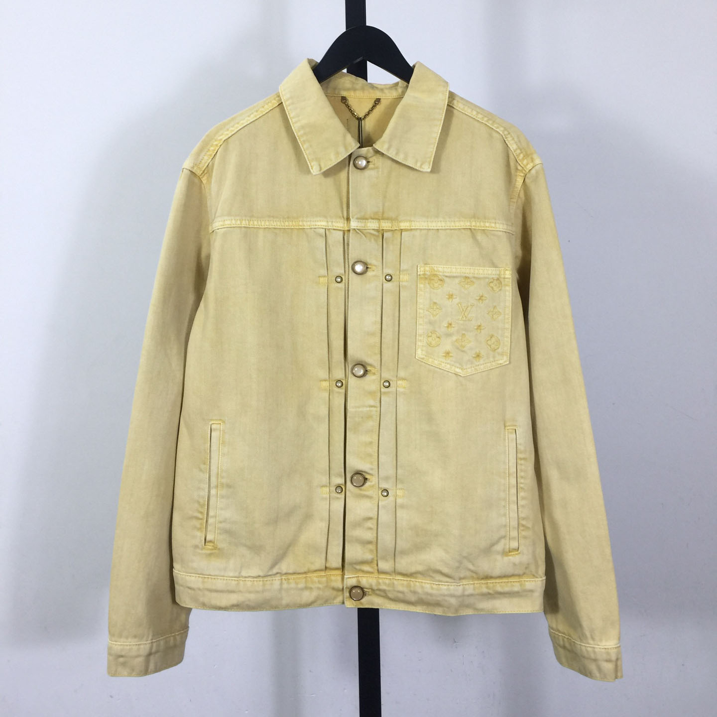 Louis Vuitton Garment-Dyed Denim Type II Trucker Jacket   1AHUY0 - EUR FASHION
