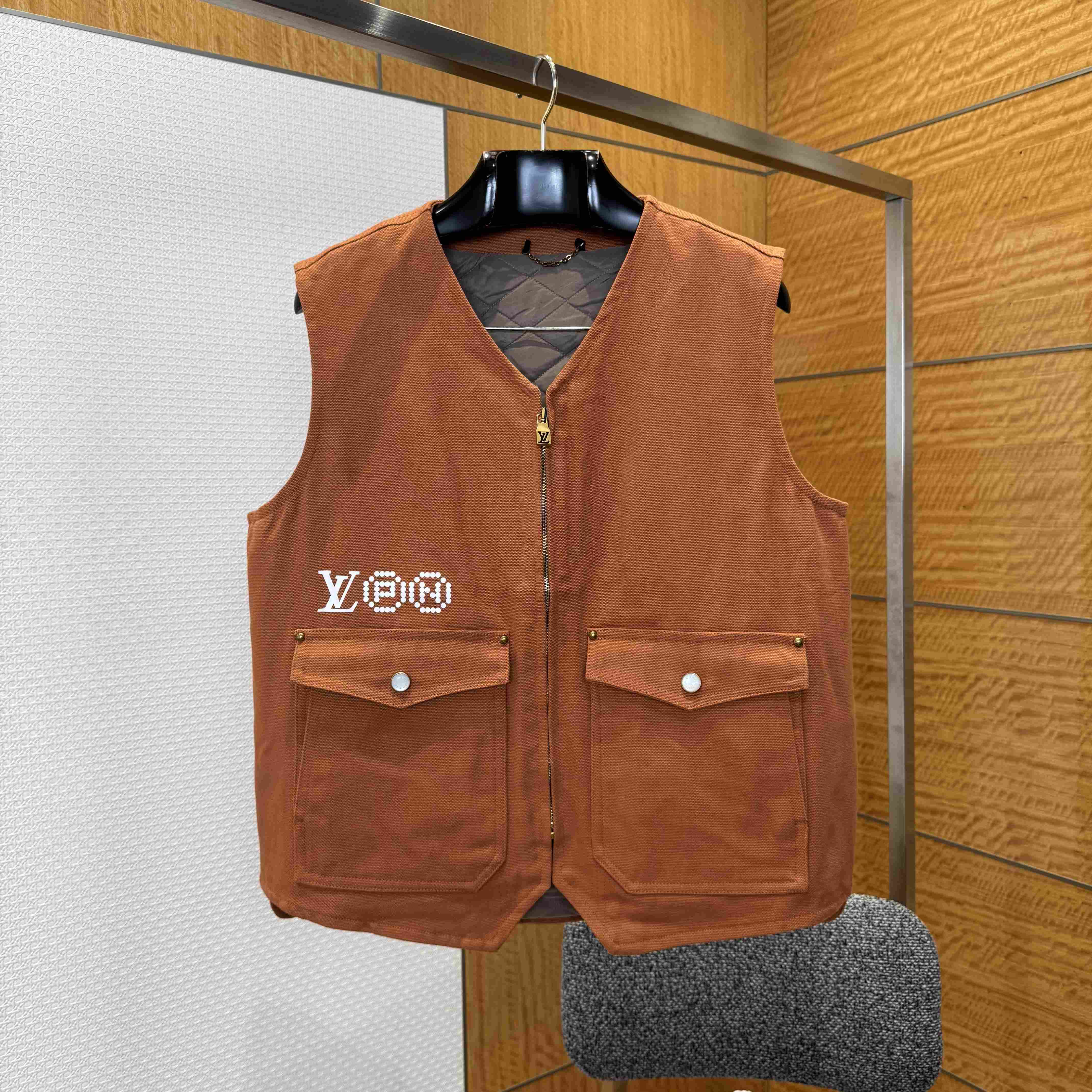 Louis Vuitton Workwear Gilet  - EUR FASHION
