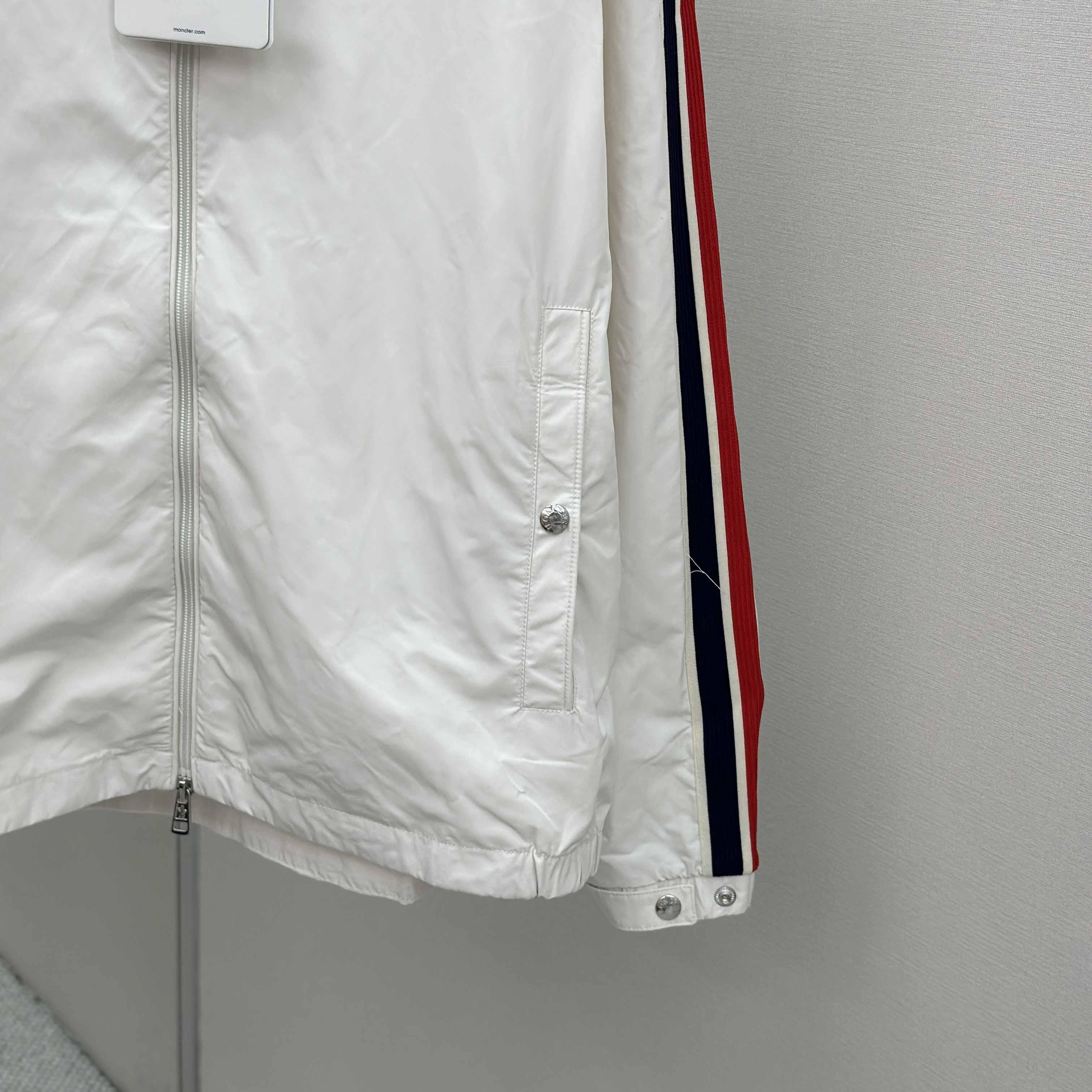 Moncler Olan Jacket - EUR FASHION