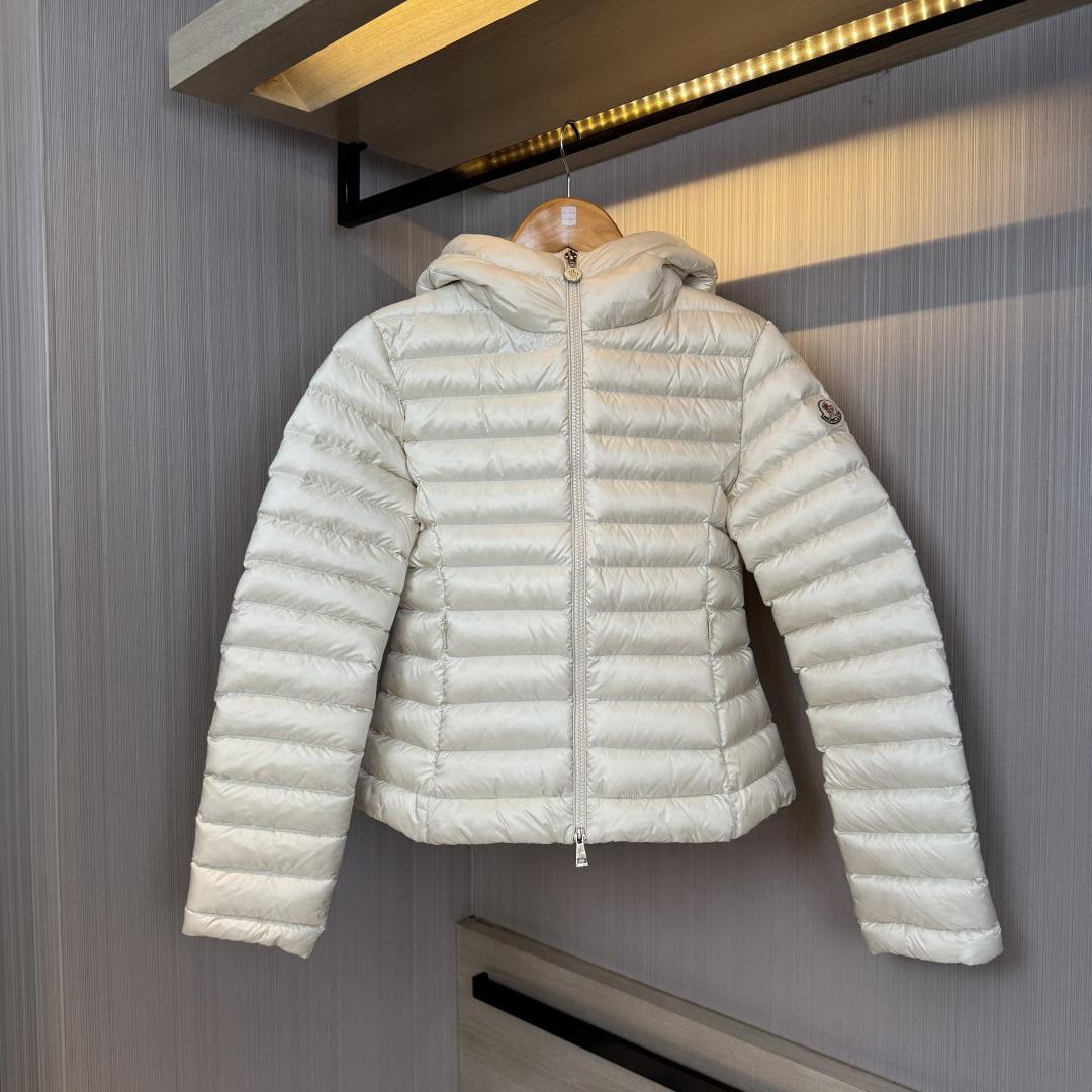  - EUR FASHION
