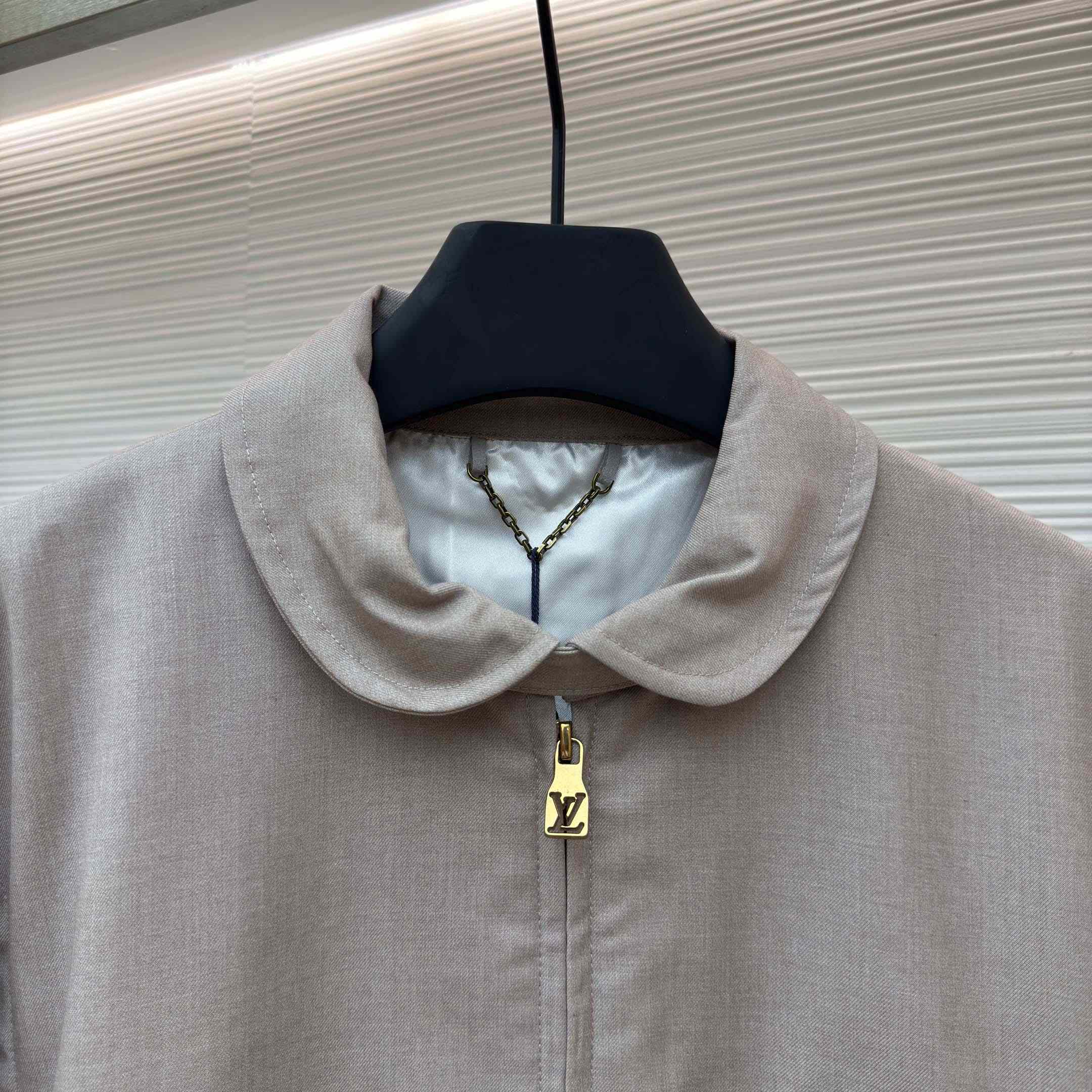 Louis Vuitton Tailored Bomber   1AHV61 - EUR FASHION