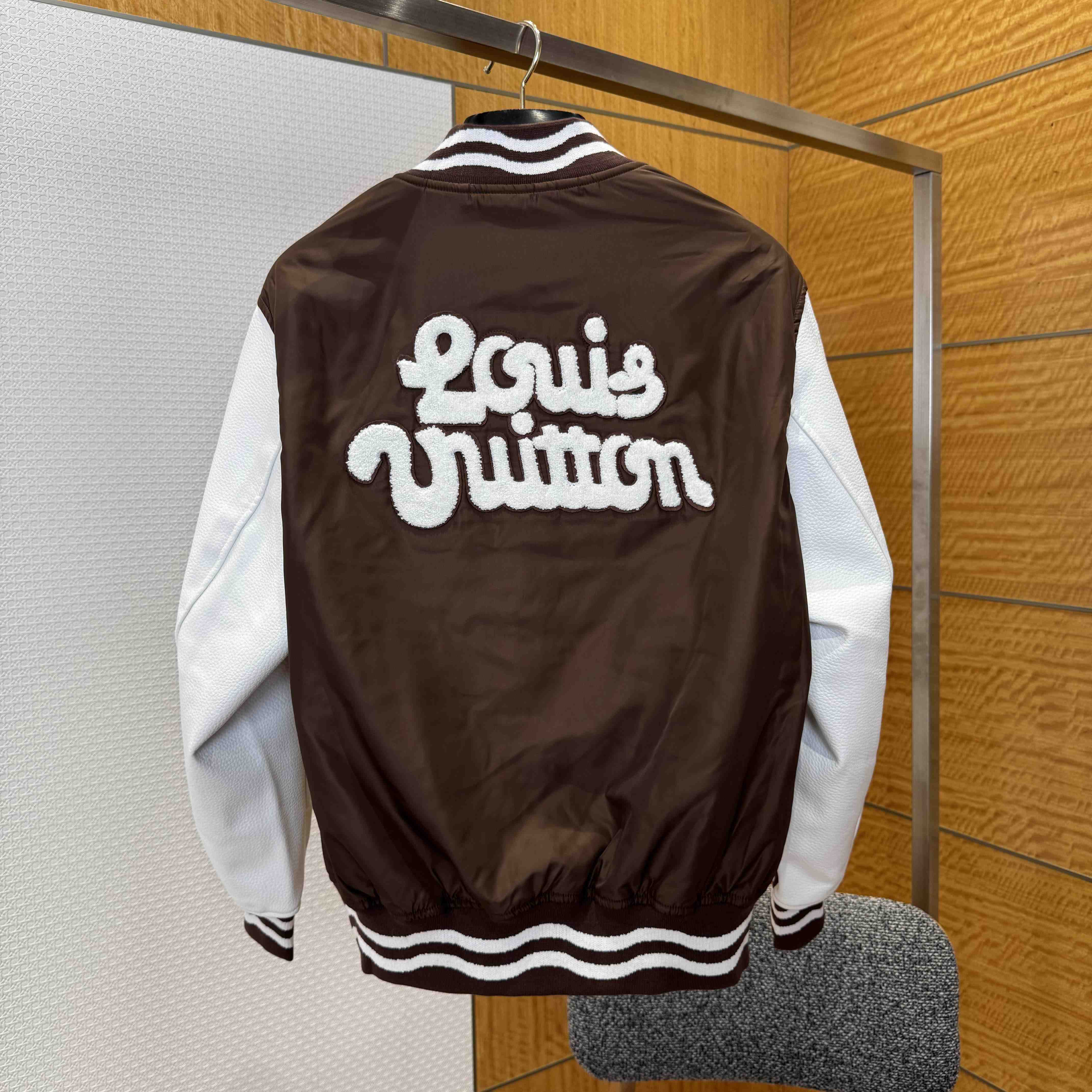 Louis Vuitton Embroidered Varsity Jacket   1AFPWQ - EUR FASHION