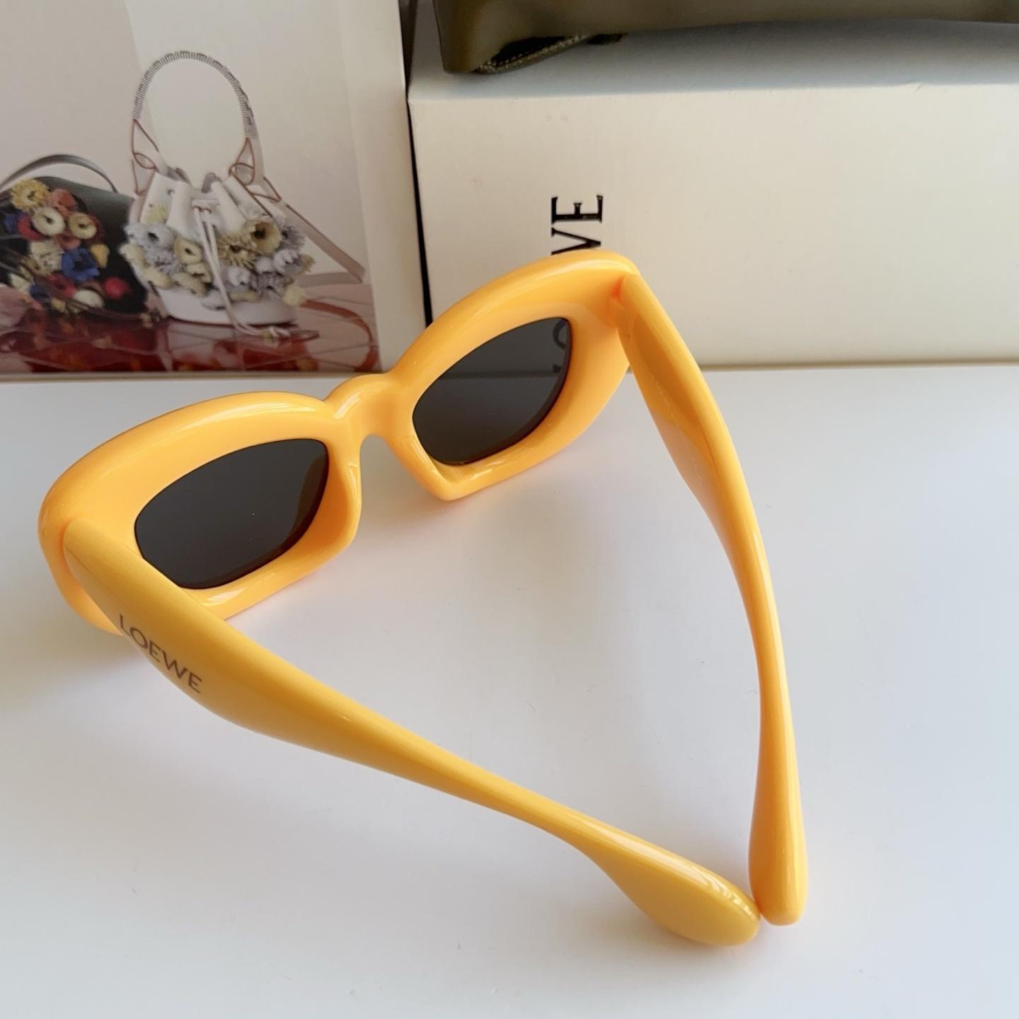 Loewe LW40100l Sunglasses  - EUR FASHION