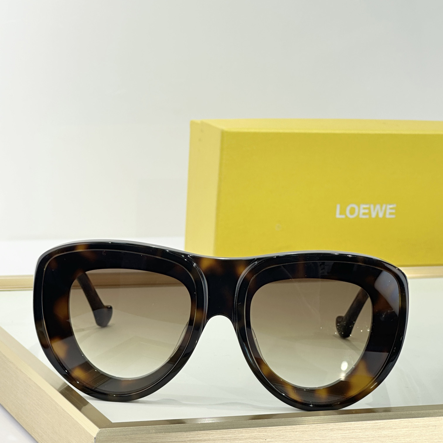 Loewe Front Lenses Aviatior Sunglasses  - EUR FASHION