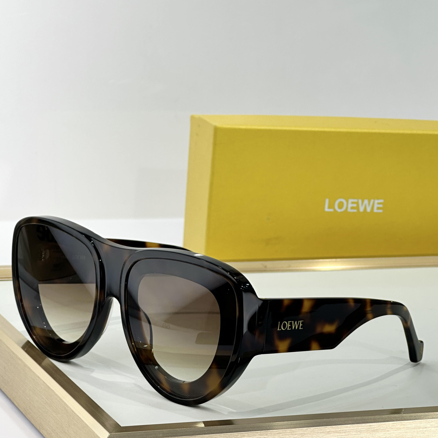 Loewe Front Lenses Aviatior Sunglasses  - EUR FASHION