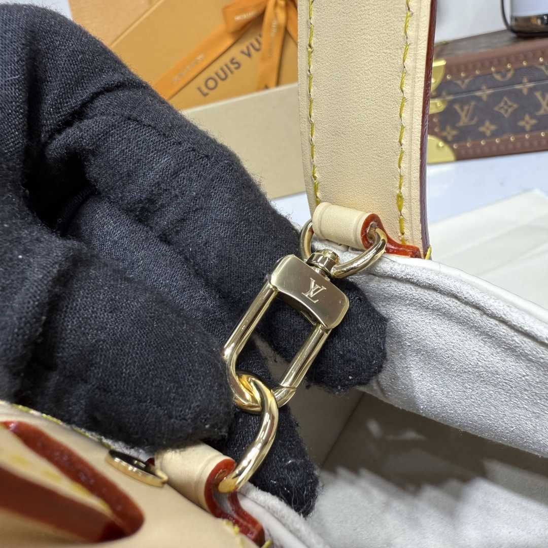 Louis Vuitton All In BB   M15130 - EUR FASHION