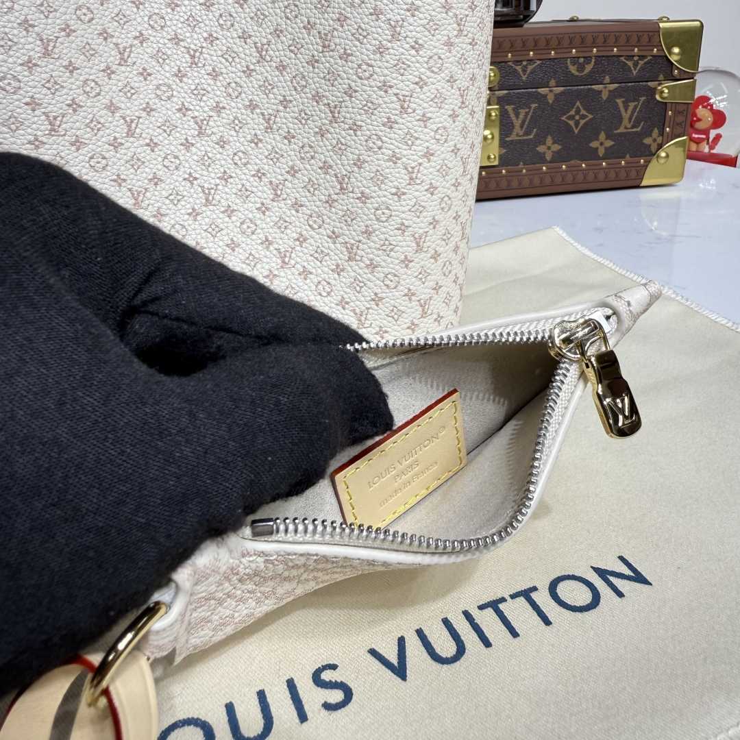 Louis Vuitton All In BB   M15130 - EUR FASHION
