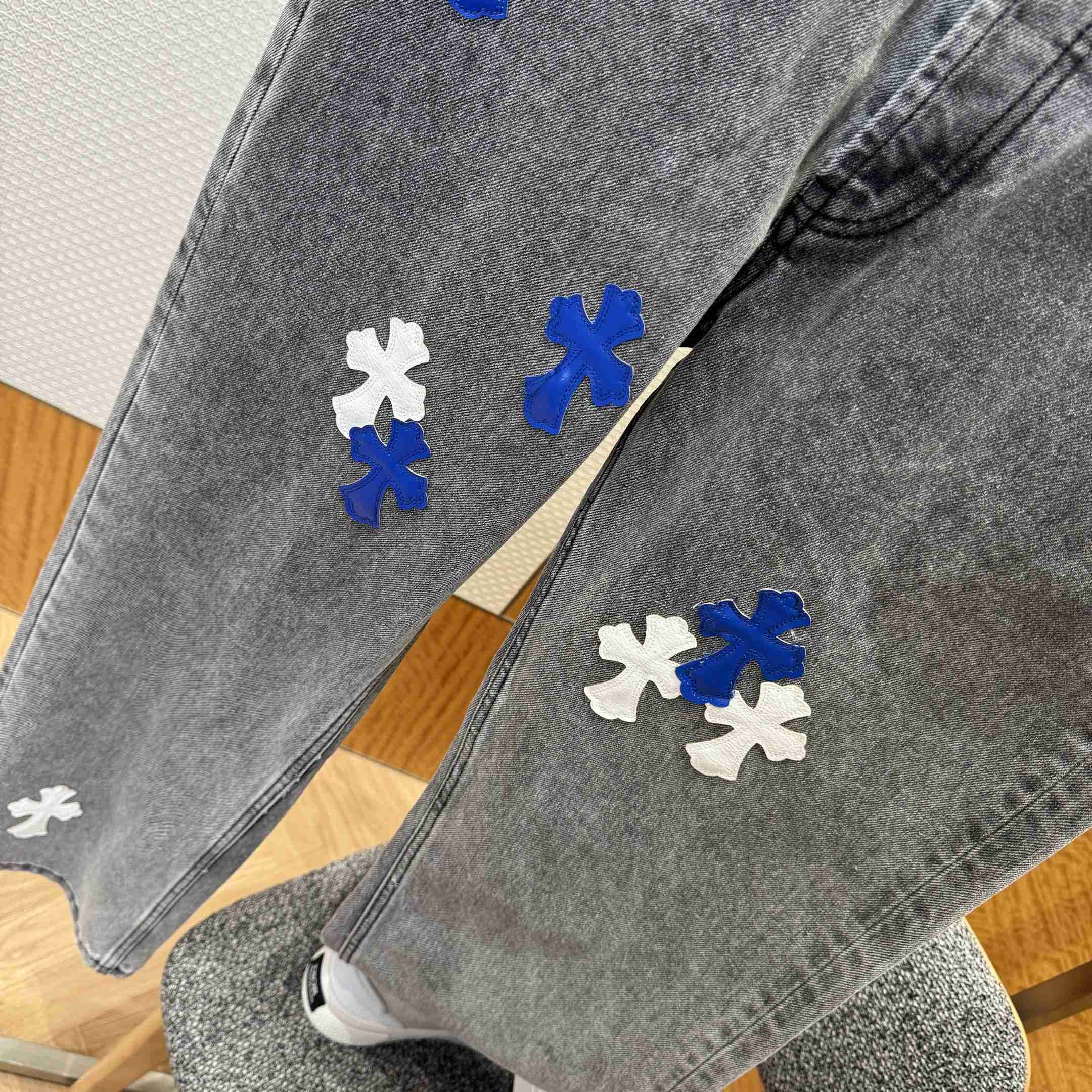 Chrome Hearts Jeans - EUR FASHION