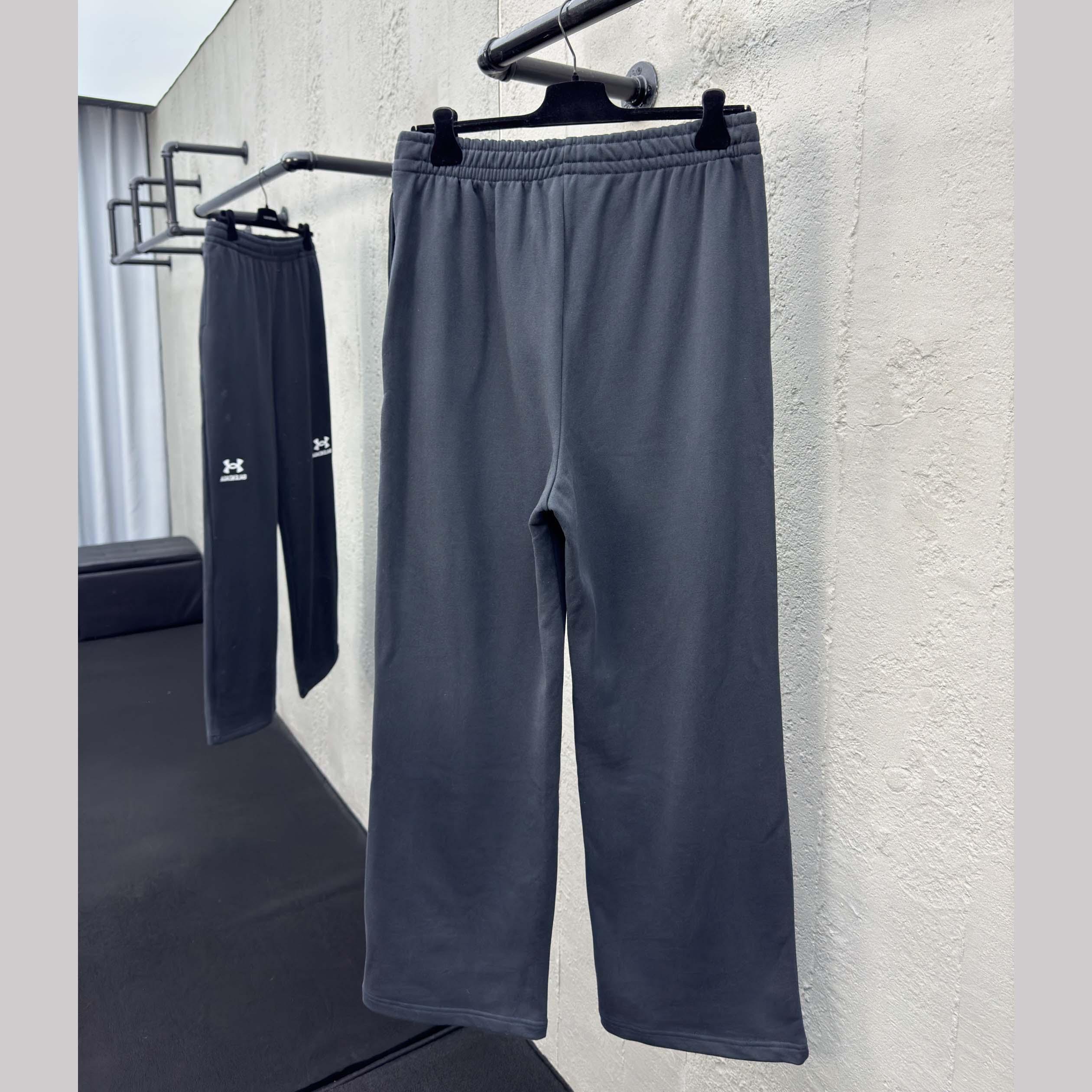 Balenciaga Under Armour® Baggy Sweatpants In Black - EUR FASHION