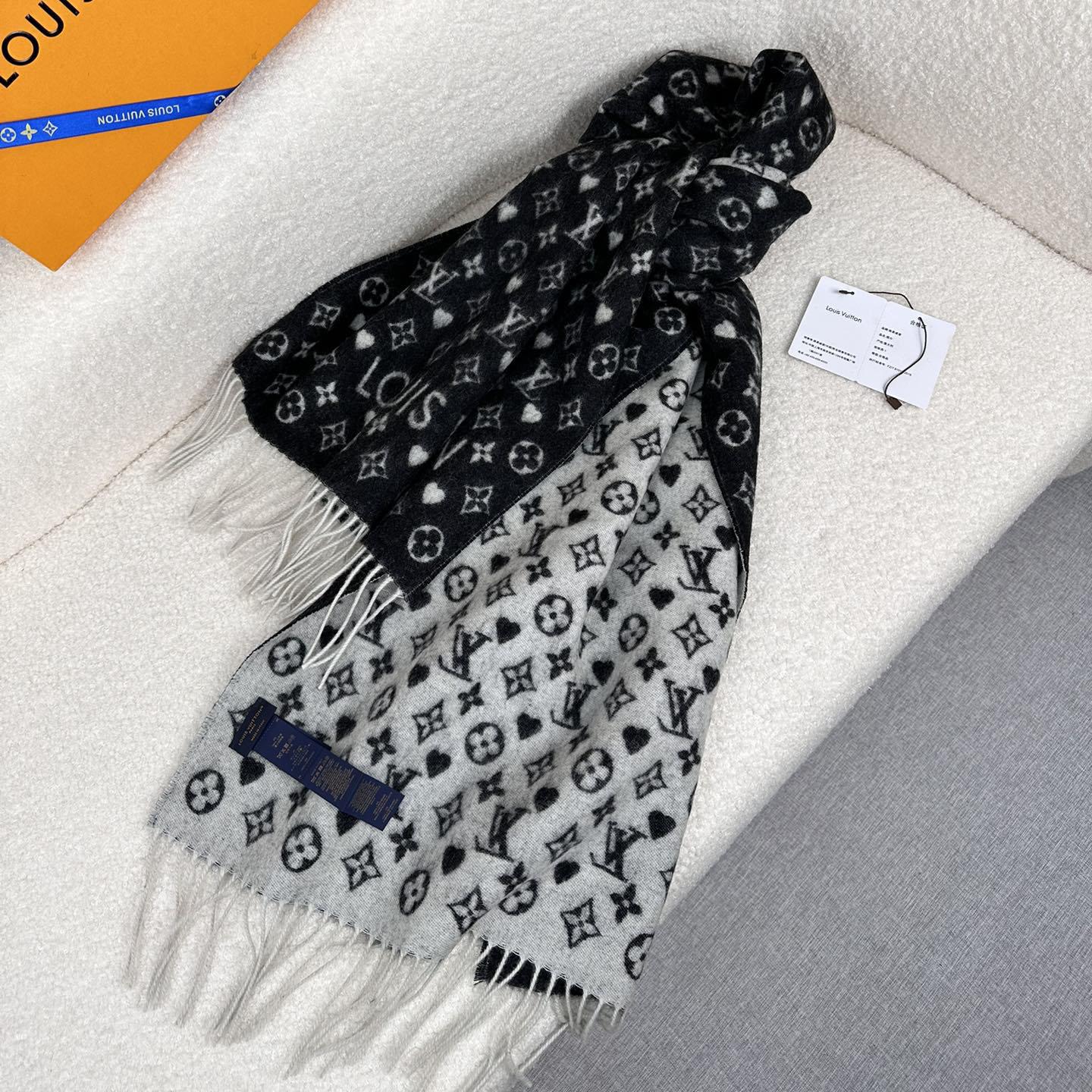 Louis Vuitton Game On Scarf   45*180cm - EUR FASHION