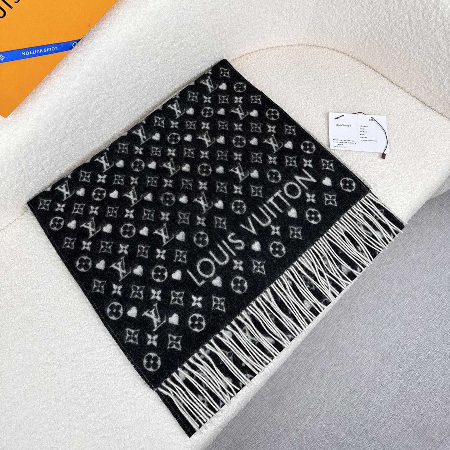 Louis Vuitton Game On Scarf   45*180cm - EUR FASHION