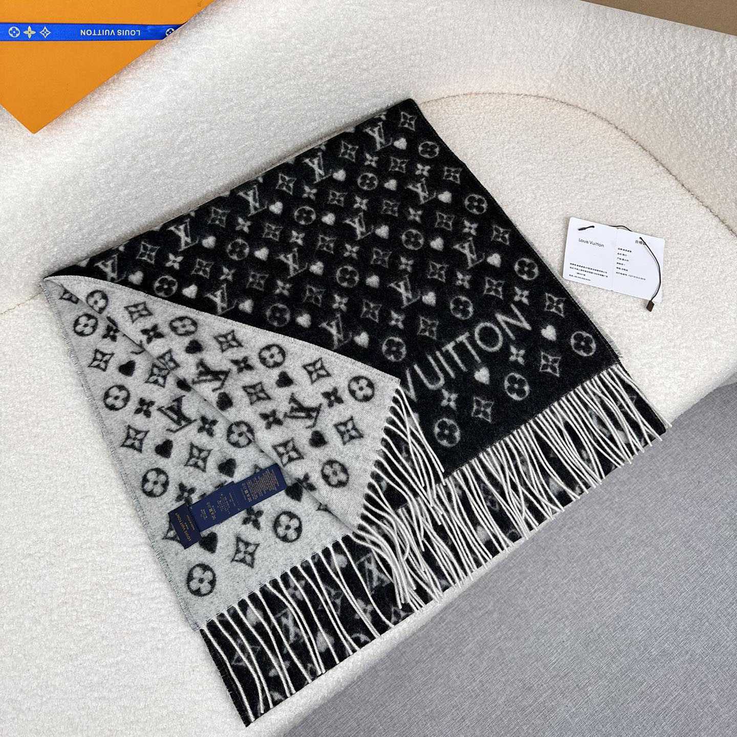 Louis Vuitton Game On Scarf   45*180cm - EUR FASHION