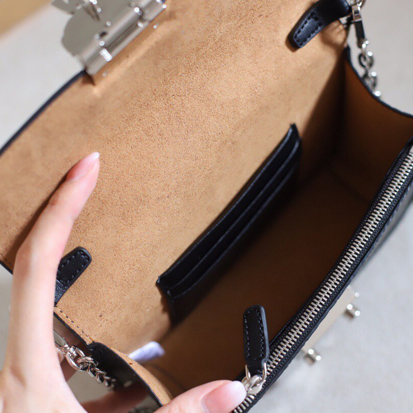 MCM Tracy Crossbody In Visetos （11x 18.5 x 5cm） - EUR FASHION