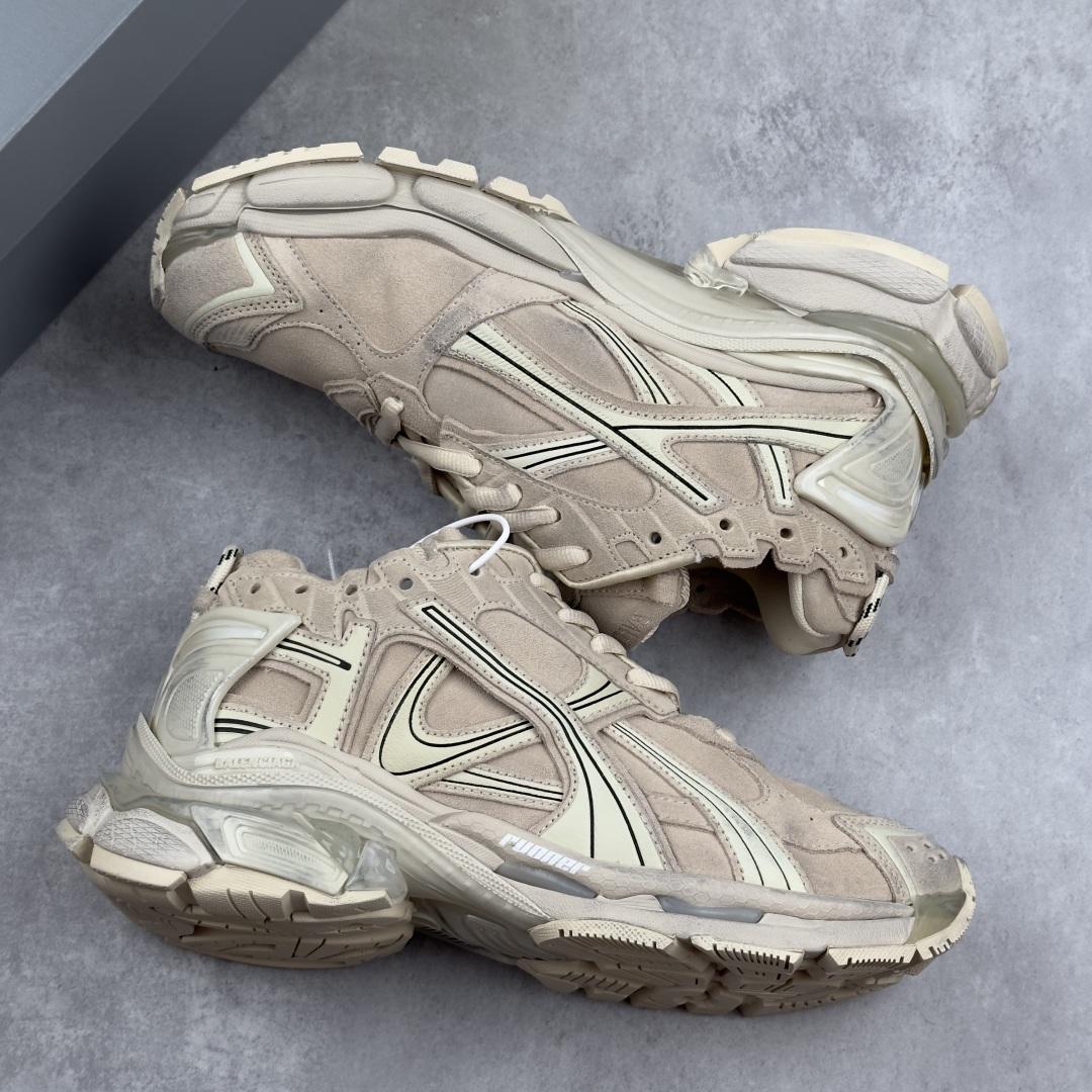 Balenciaga Runner Sneakers - EUR FASHION
